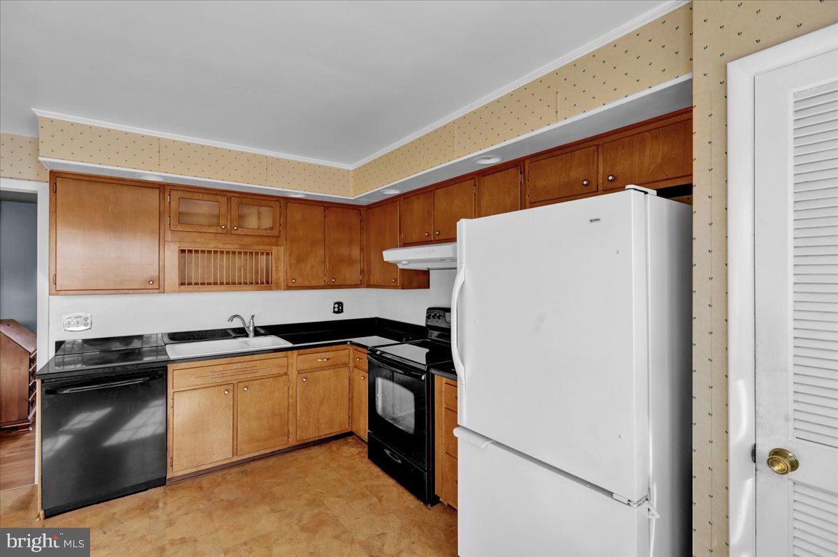 WHITFIELD - Residential