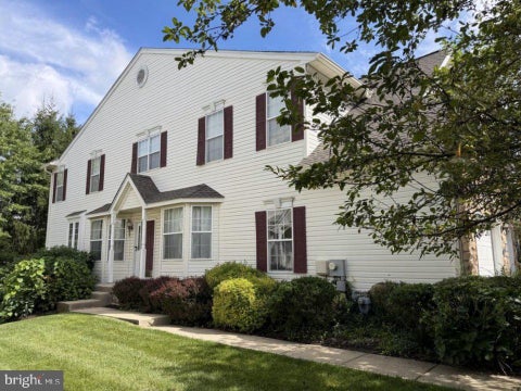 Townhouse For Sale - 135 Fringetree Drive<br/> WEST CHESTER, PA 19380