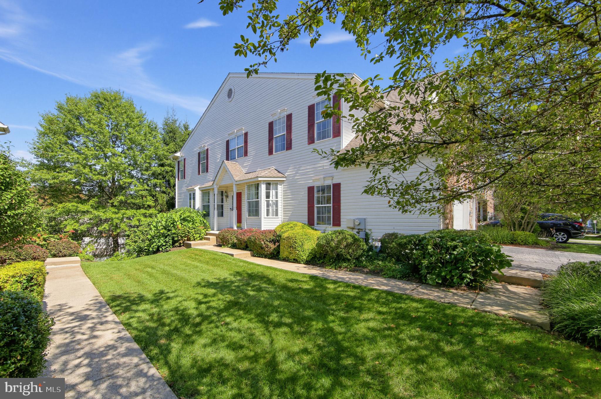 135 FRINGETREE DRIVE