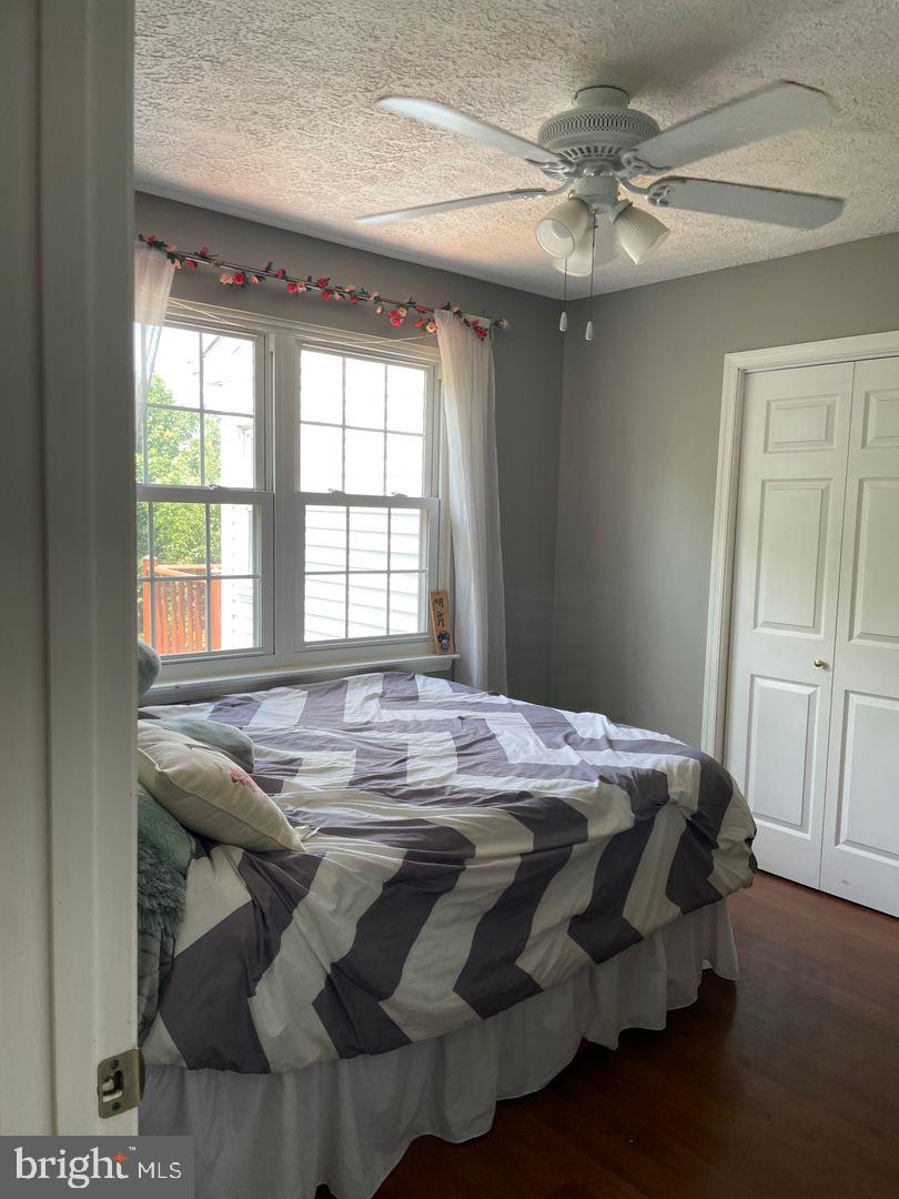 ATLANTIS - Residential Lease
