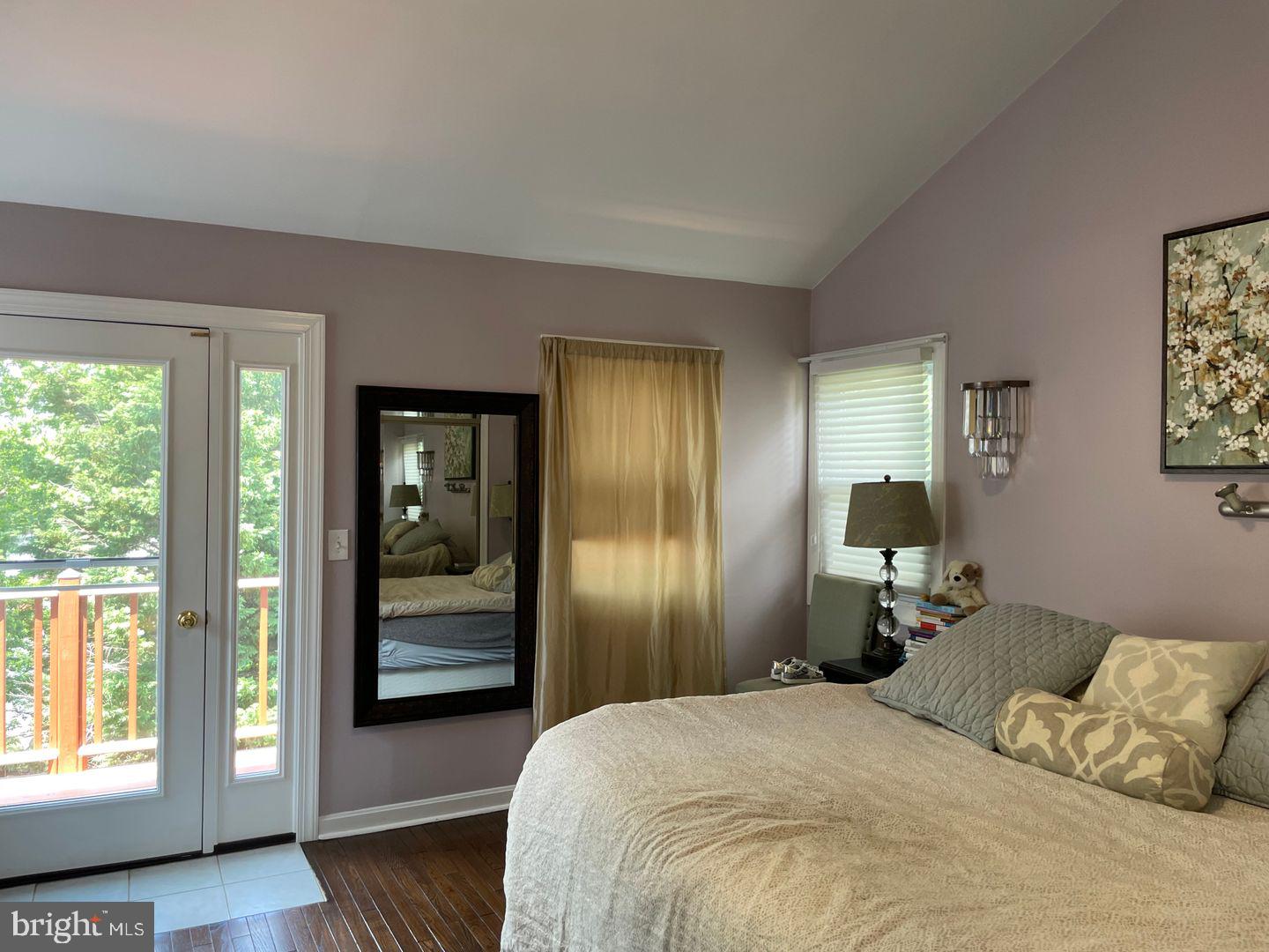 ATLANTIS - Residential Lease