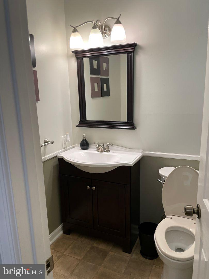 ATLANTIS - Residential Lease