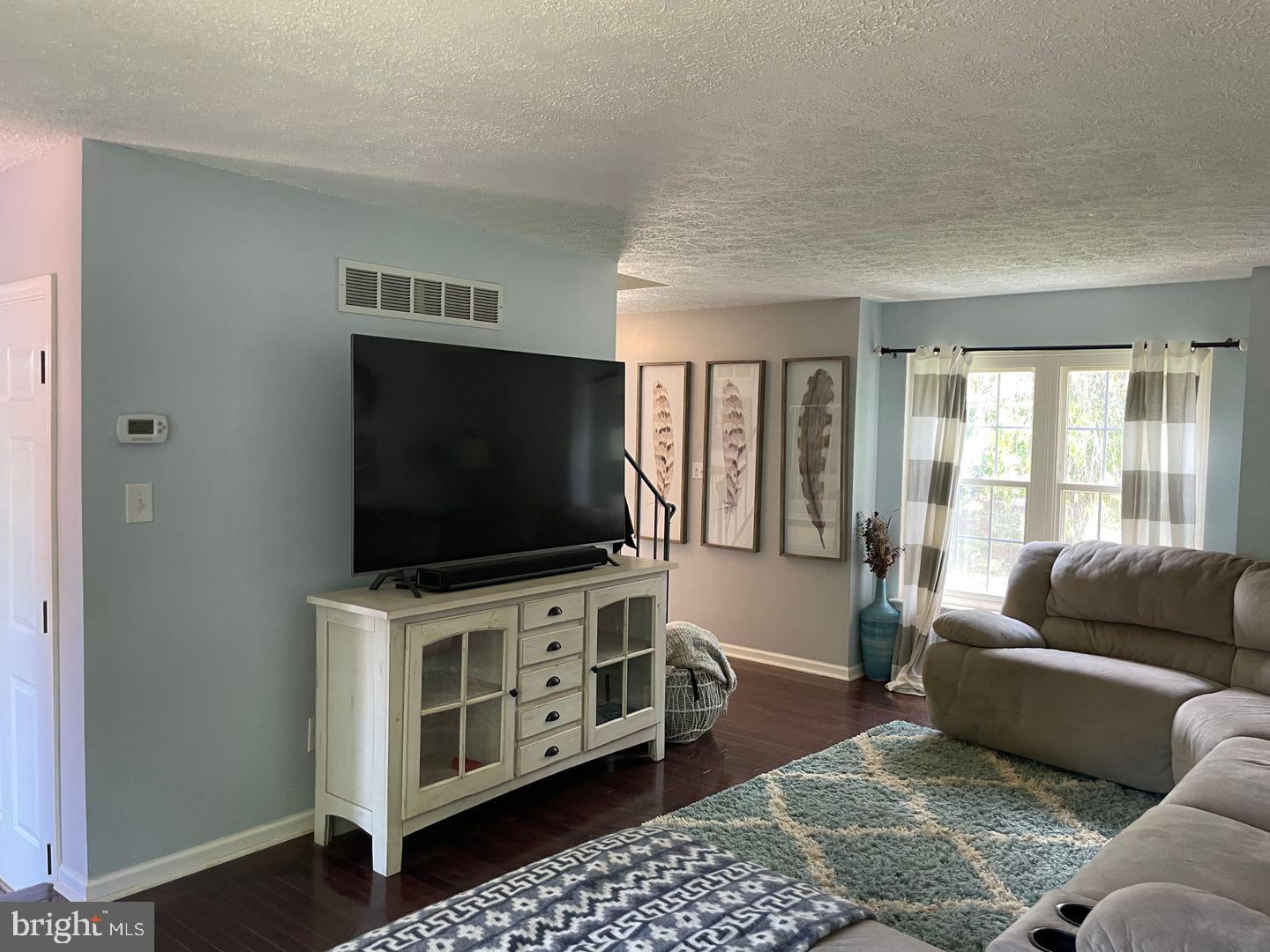 ATLANTIS - Residential Lease