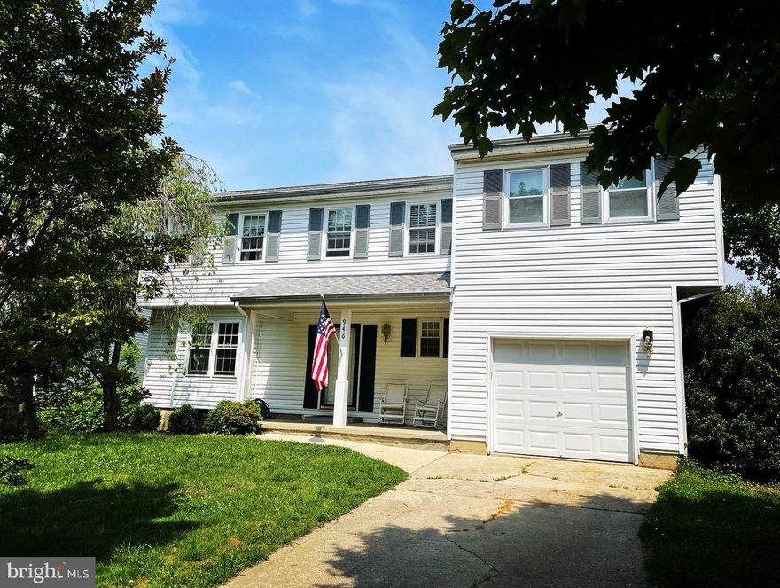 One of the largest homes in Atlantis features 5 bedrooms and 4 1/2 baths!!! Over 3000 sq ft with finished basement and 1 car garage.

Access to Tot Lot and larger kid playground. Access to the community pier for fishing, crabbing, and kayaking. Community does bi-weekly food trucks. 4 kayaks will be left at the house for tenants to use. The pier access is a 5 min walk, 1 street over.
Pets are considered case by case. Pet rent $25 per month. No groups please. Minimum credit score 675.