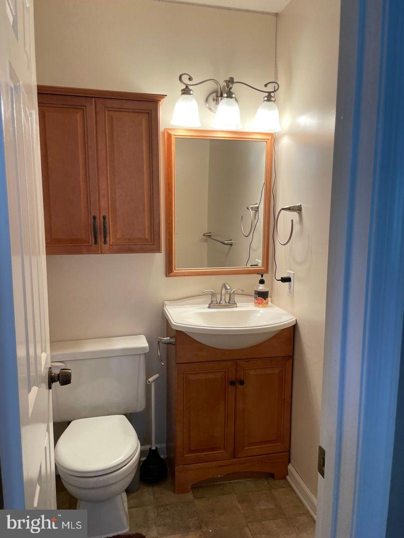 ATLANTIS - Residential Lease