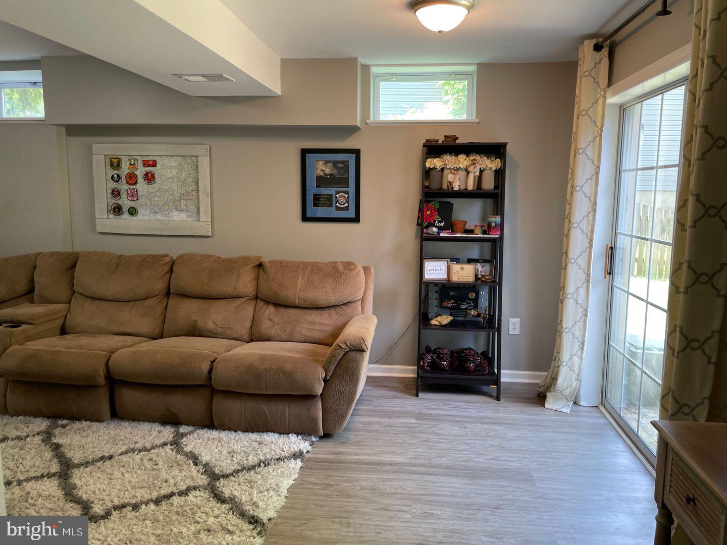 ATLANTIS - Residential Lease