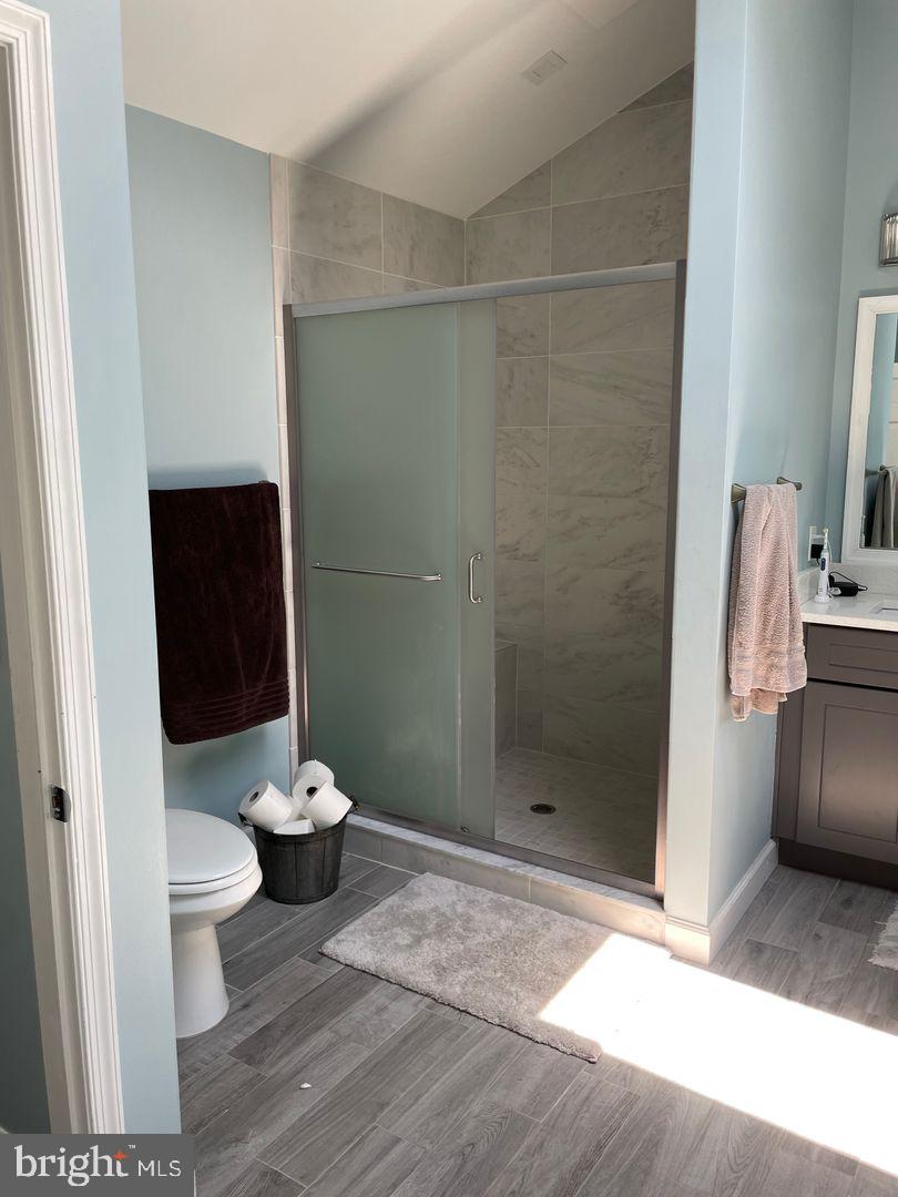 ATLANTIS - Residential Lease
