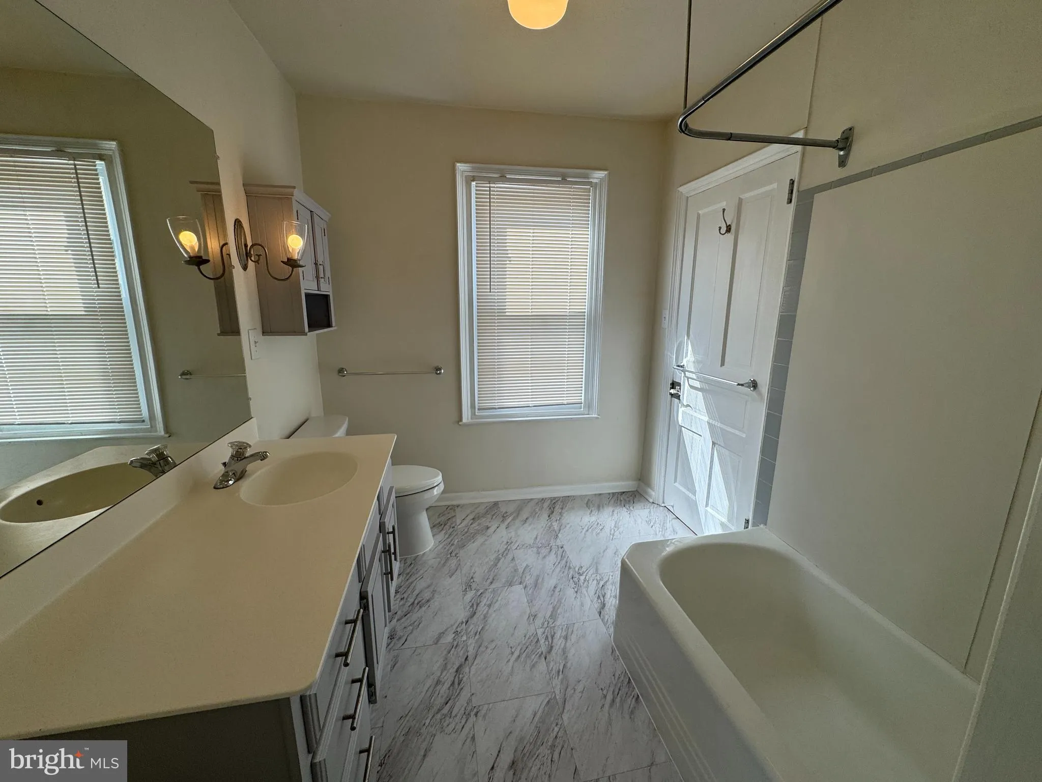 Haverford, Pennsylvania 19041, United States, 2 Bedrooms Bedrooms, ,1 BathroomBathrooms,Residential,Active,119429