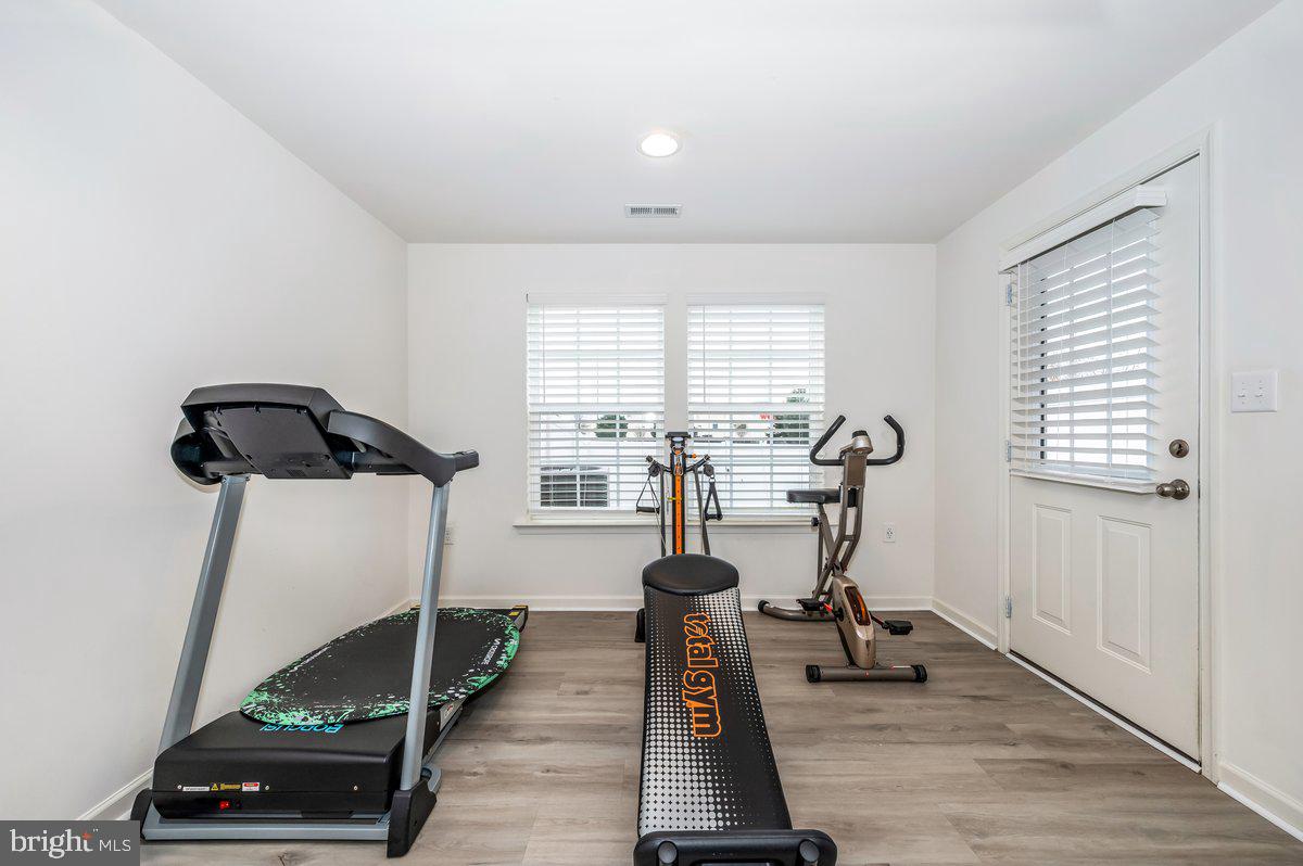 BRIAR RUN - Residential