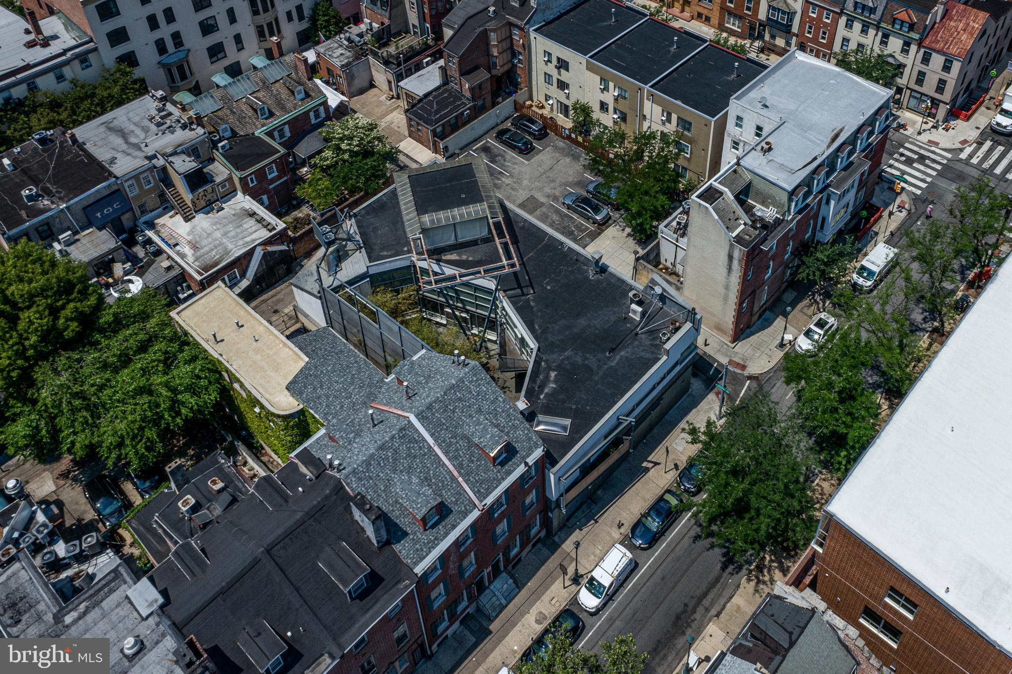 WASHINGTON SQ - Residential