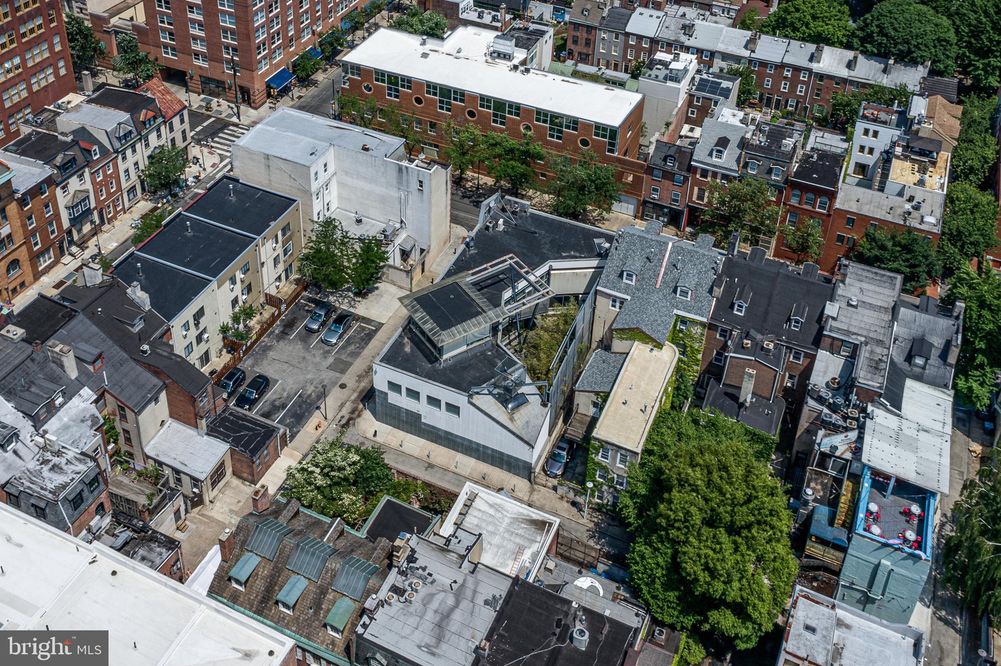 WASHINGTON SQ - Residential