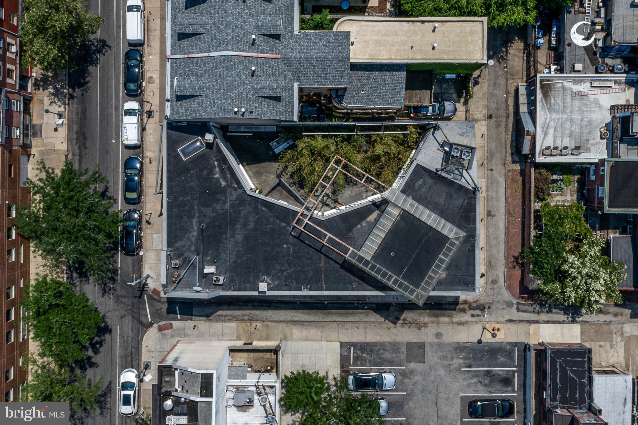 WASHINGTON SQ - Residential