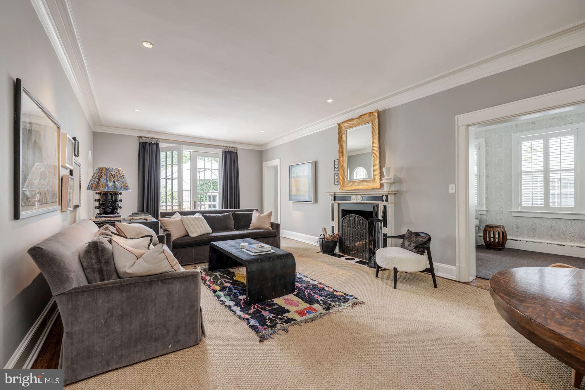 OBSERVATORY CIRCLE - Residential
