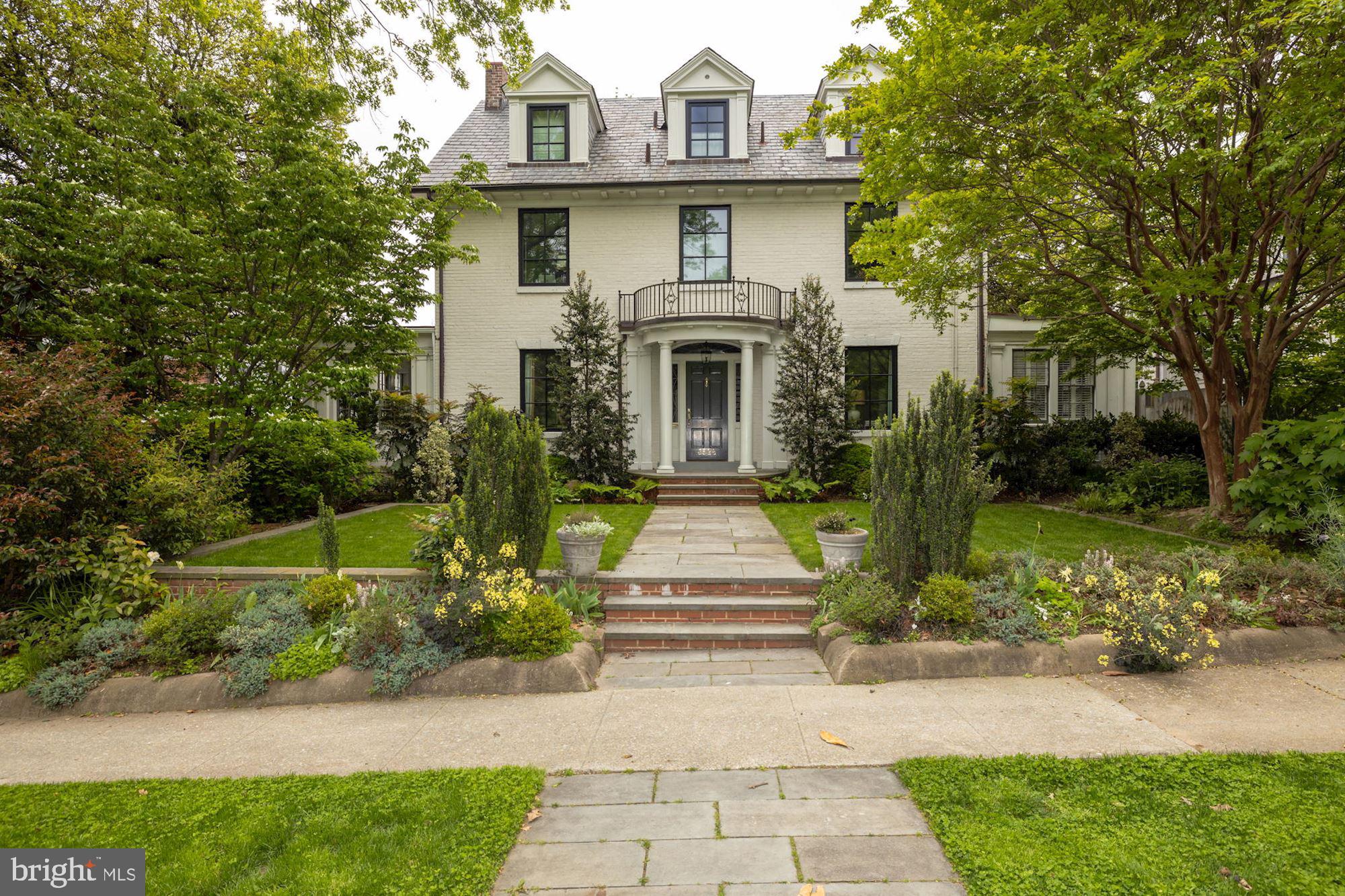 OBSERVATORY CIRCLE - Residential