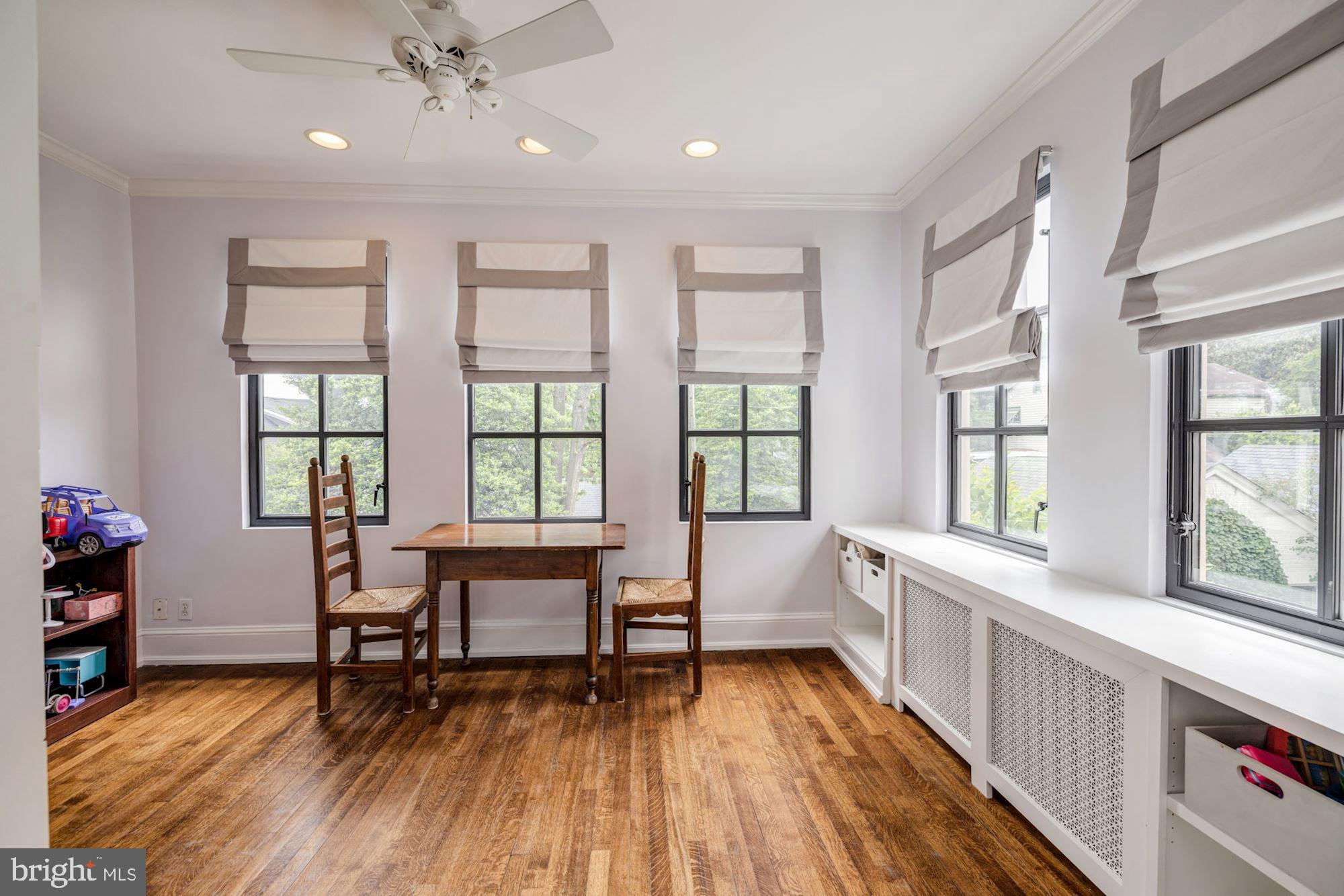 OBSERVATORY CIRCLE - Residential