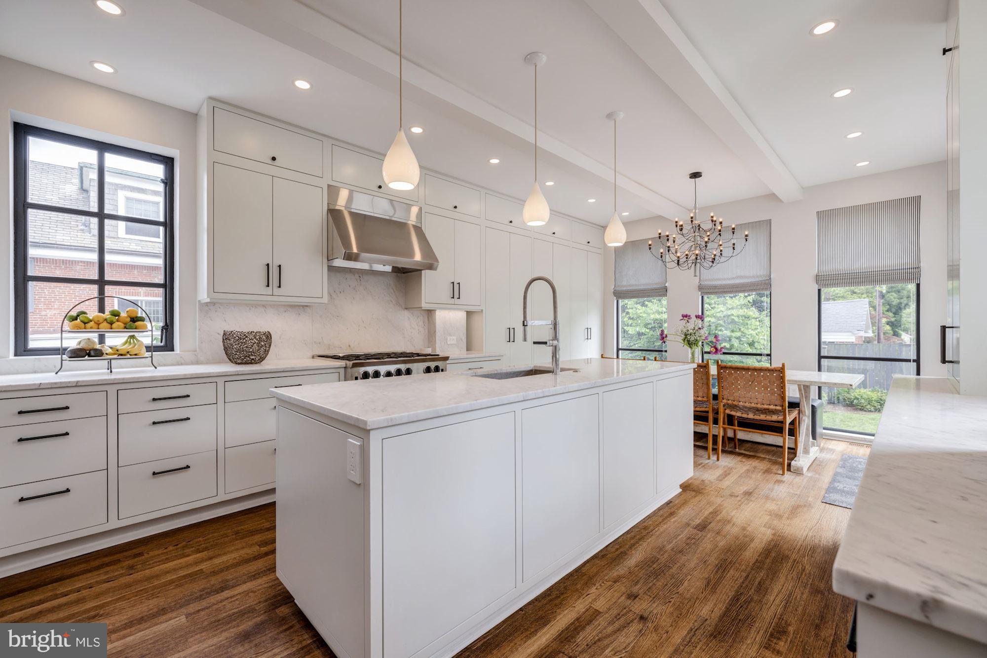 OBSERVATORY CIRCLE - Residential