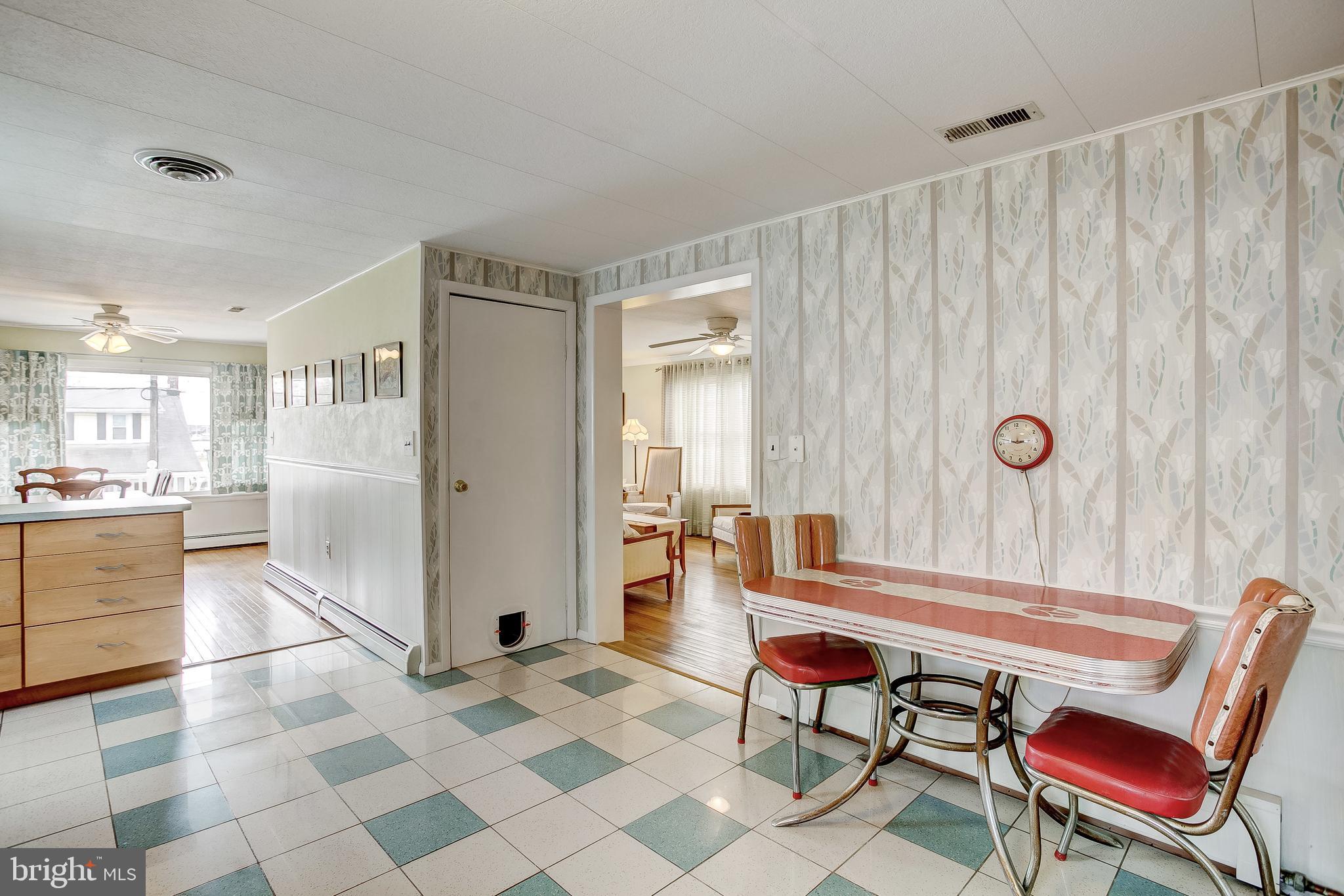 CHESAPEAKE TERRACE - Residential