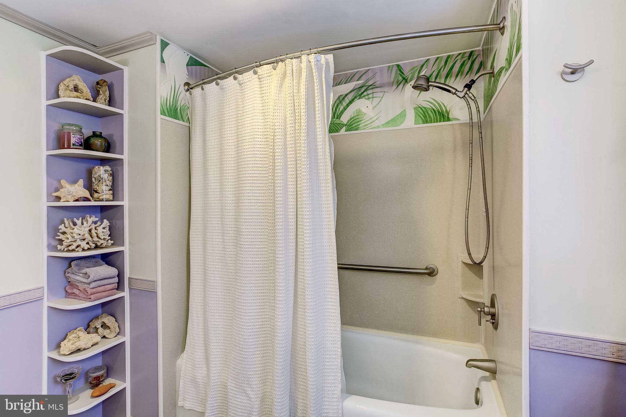 CHESAPEAKE TERRACE - Residential