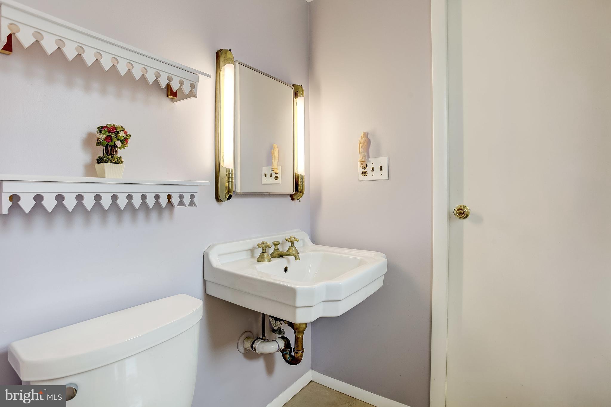 CHESAPEAKE TERRACE - Residential