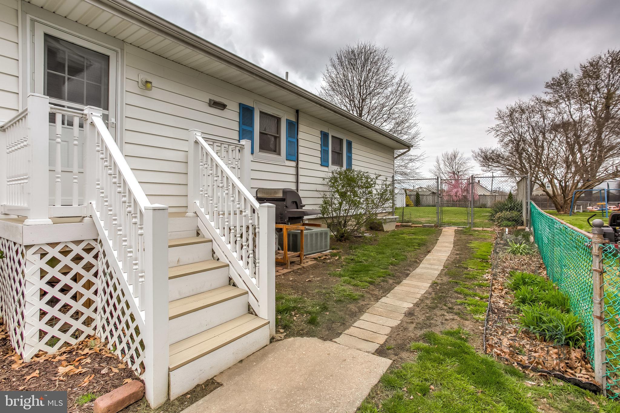 CHESAPEAKE TERRACE - Residential