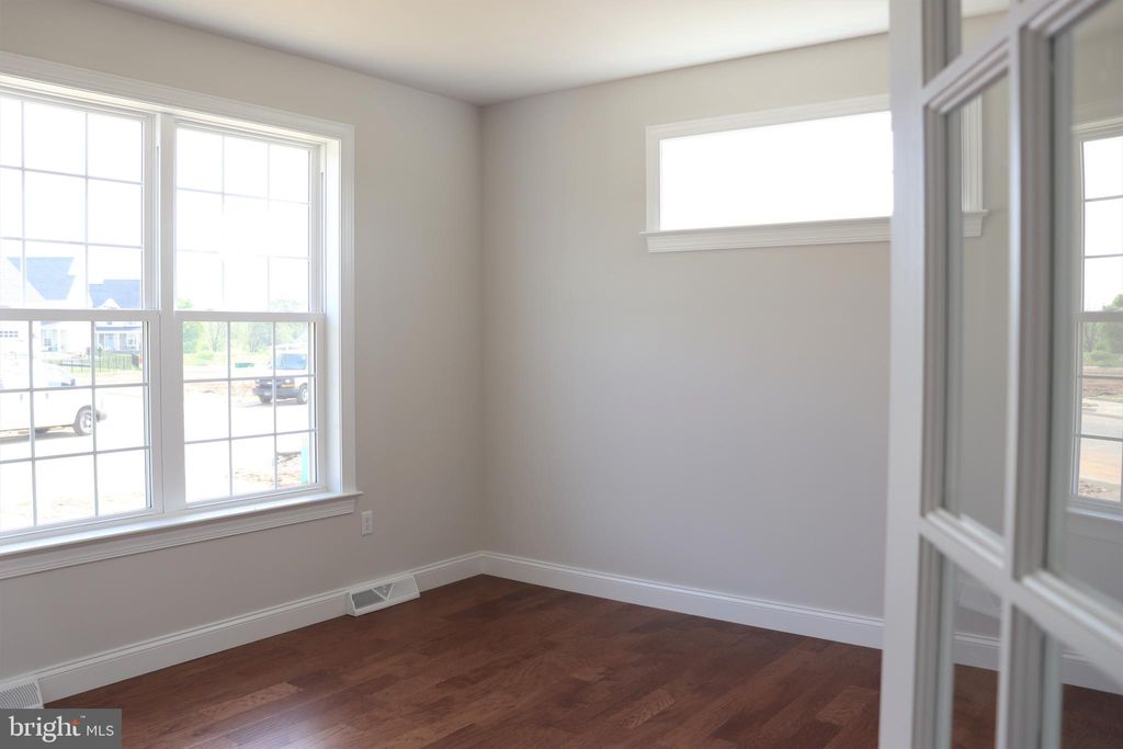 Photo of 1013 STRAFFORD PL #59, LANCASTER, PA 17601 (MLS # PALA2025266)