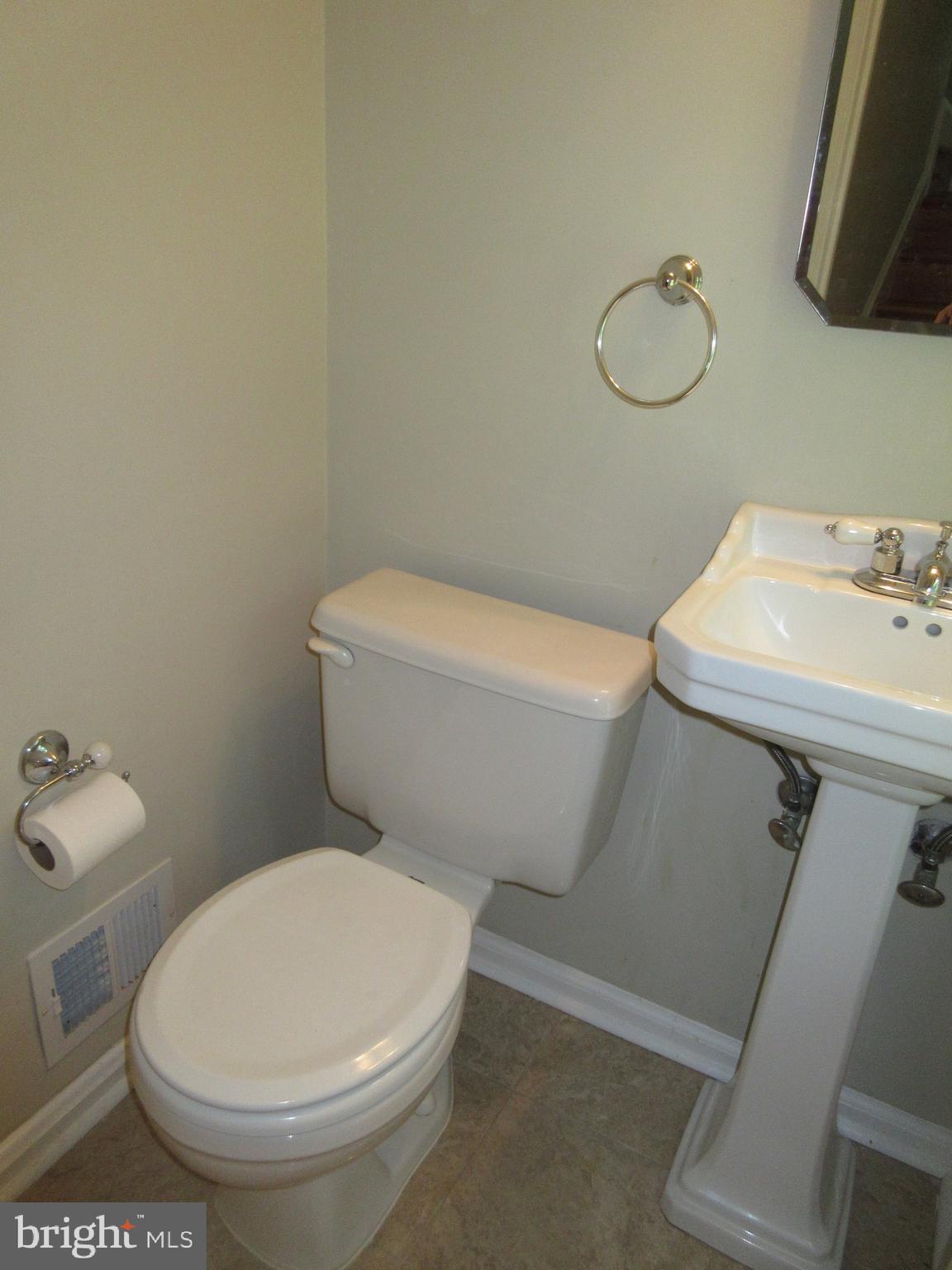 DEL RAY - Residential Lease