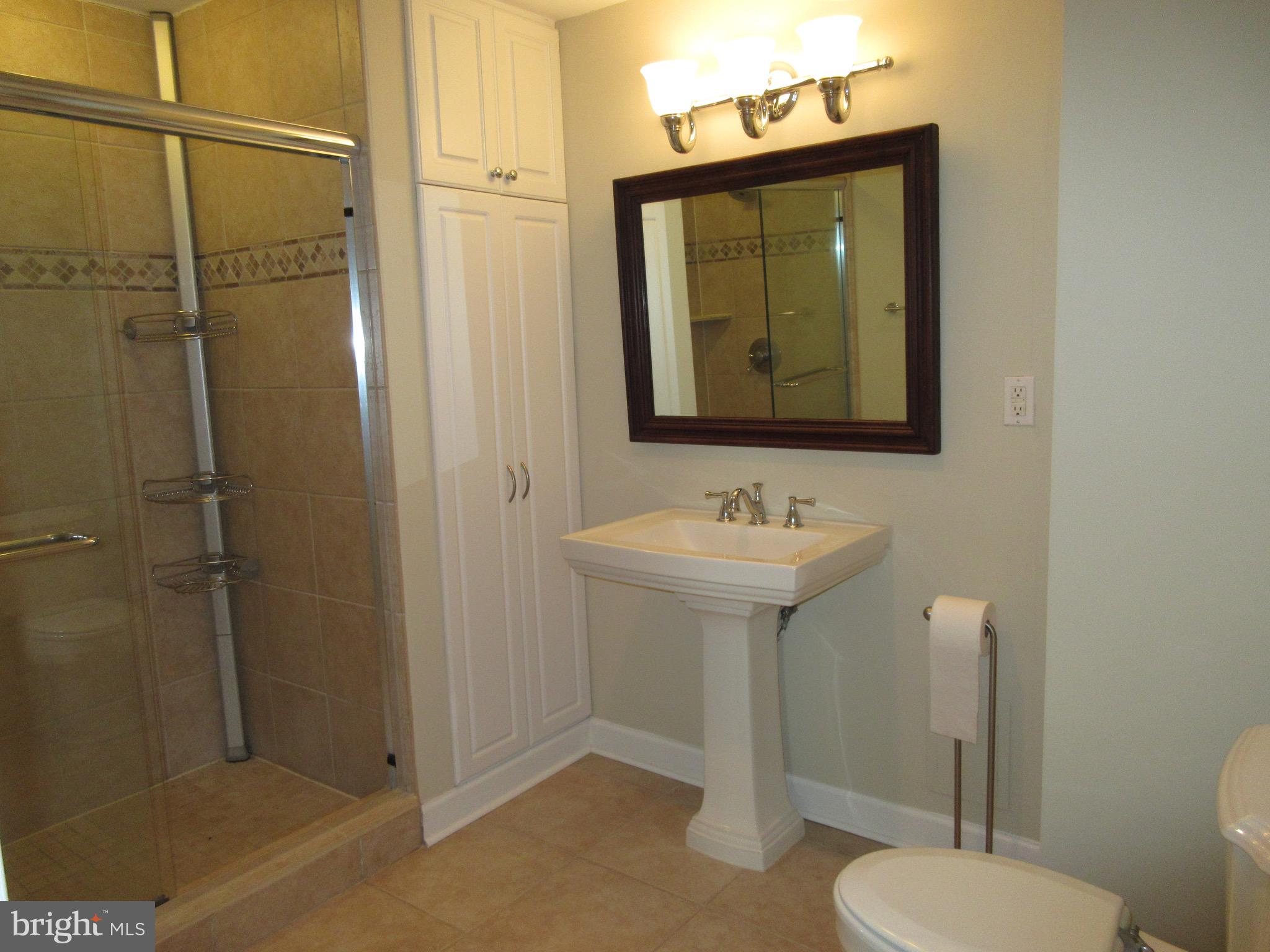 DEL RAY - Residential Lease