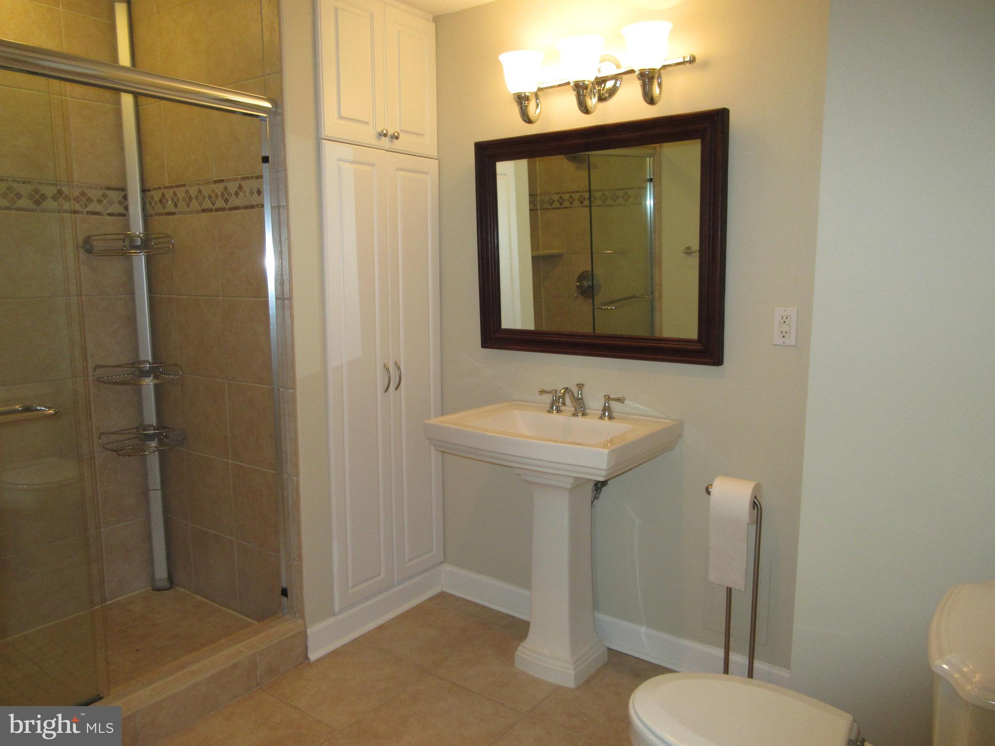 DEL RAY - Residential Lease