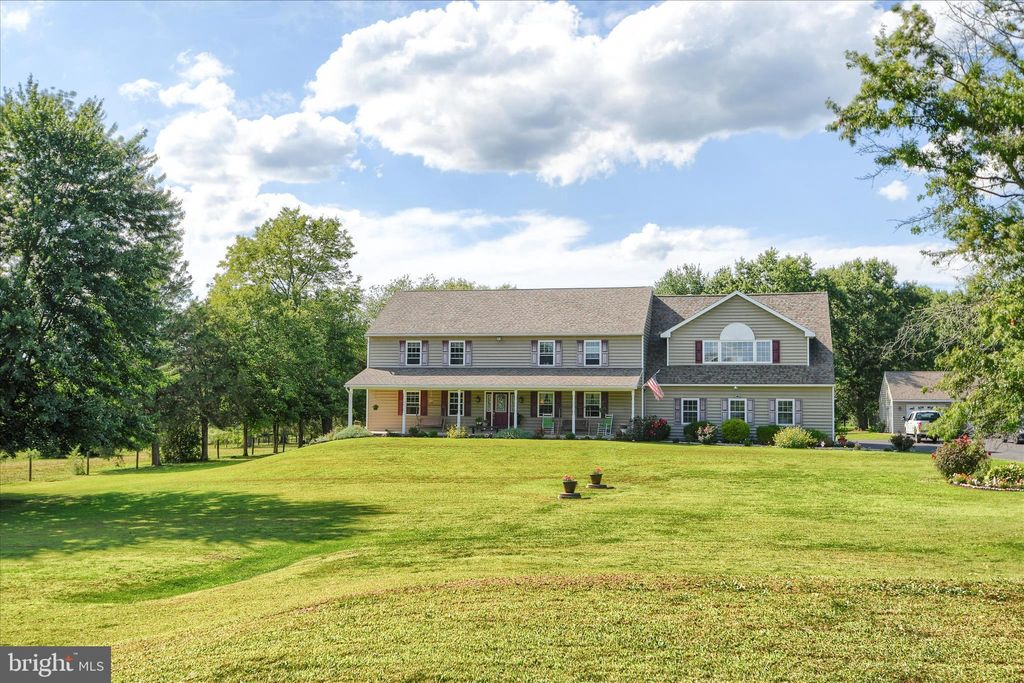 Photo of 1010 Sweetbriar Road, PERKASIE, PA 18944 (MLS # PABU2109976)