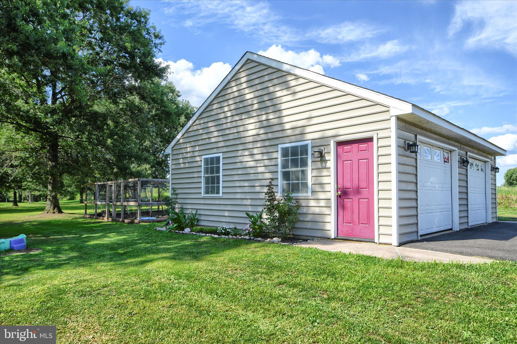 SWEET BRIAR - Residential