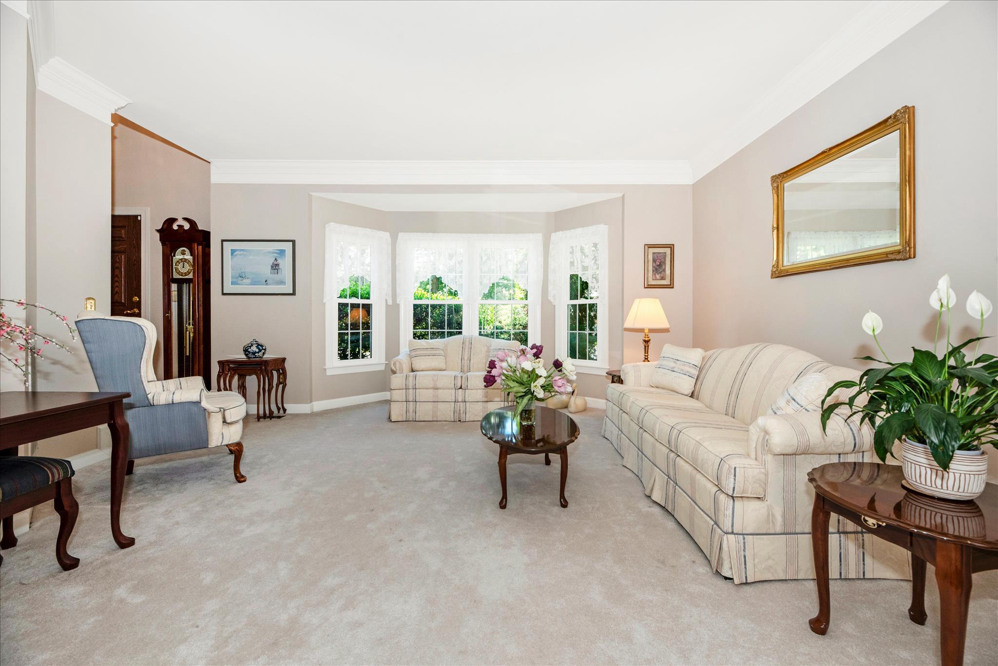 3311 KNOLLS PARKWAY
