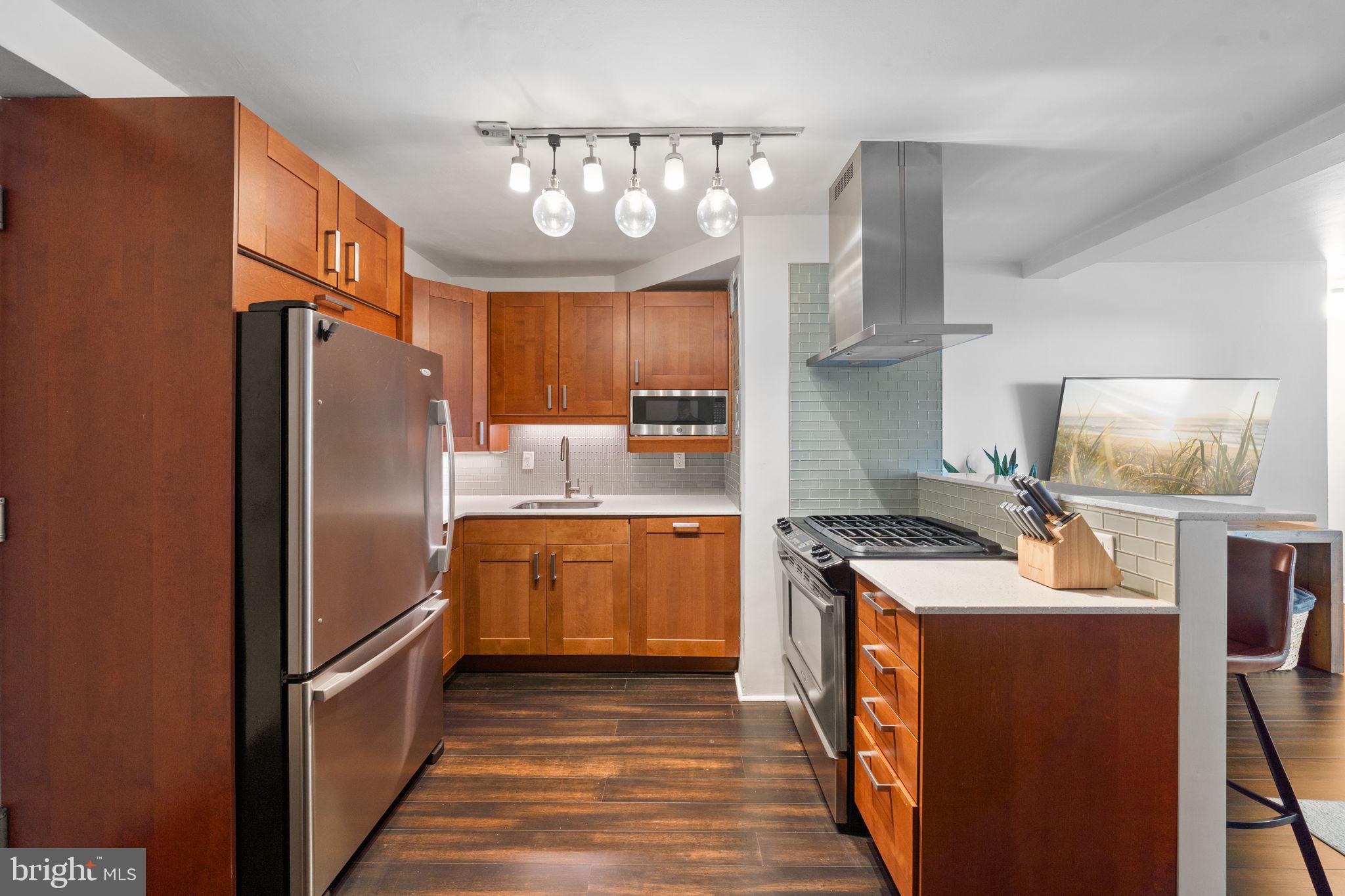 1810 RITTENHOUSE SQUARE 610