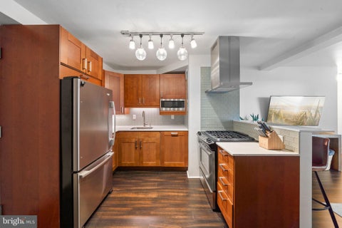 Condo For Sale - 1810 Rittenhouse Square #610<br/> Philadelphia County, PHILADELPHIA, PA 19103