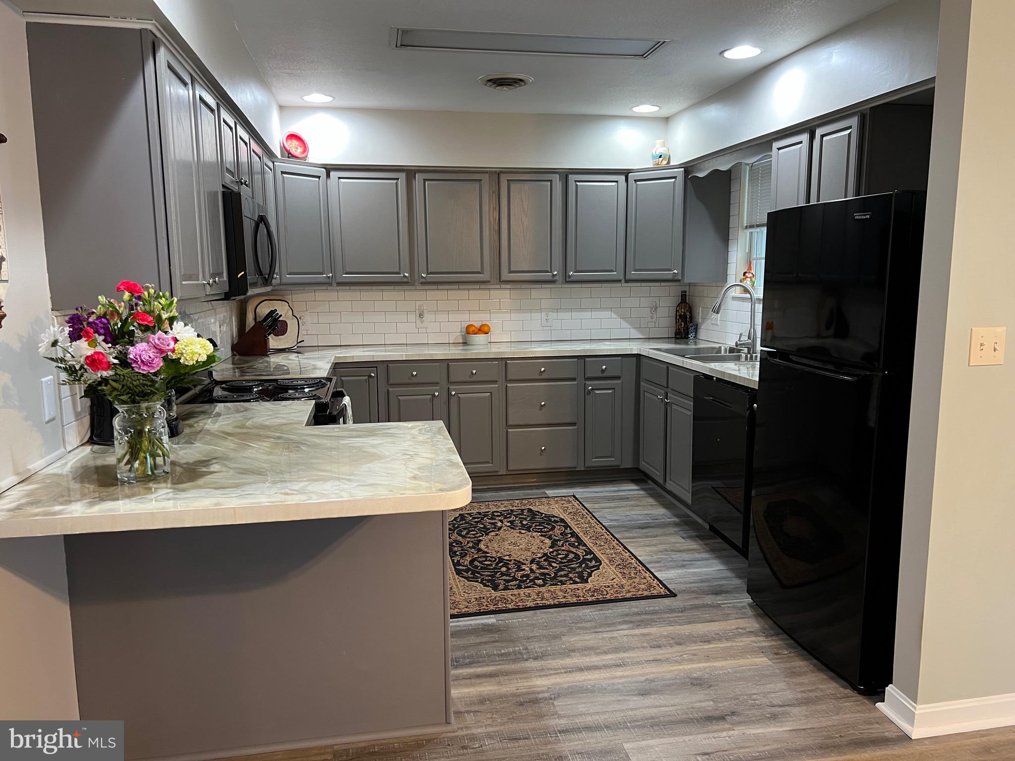 SPRING RIDGE - Residential