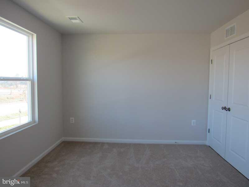 PRESIDENTS POINTE - Residential Lease