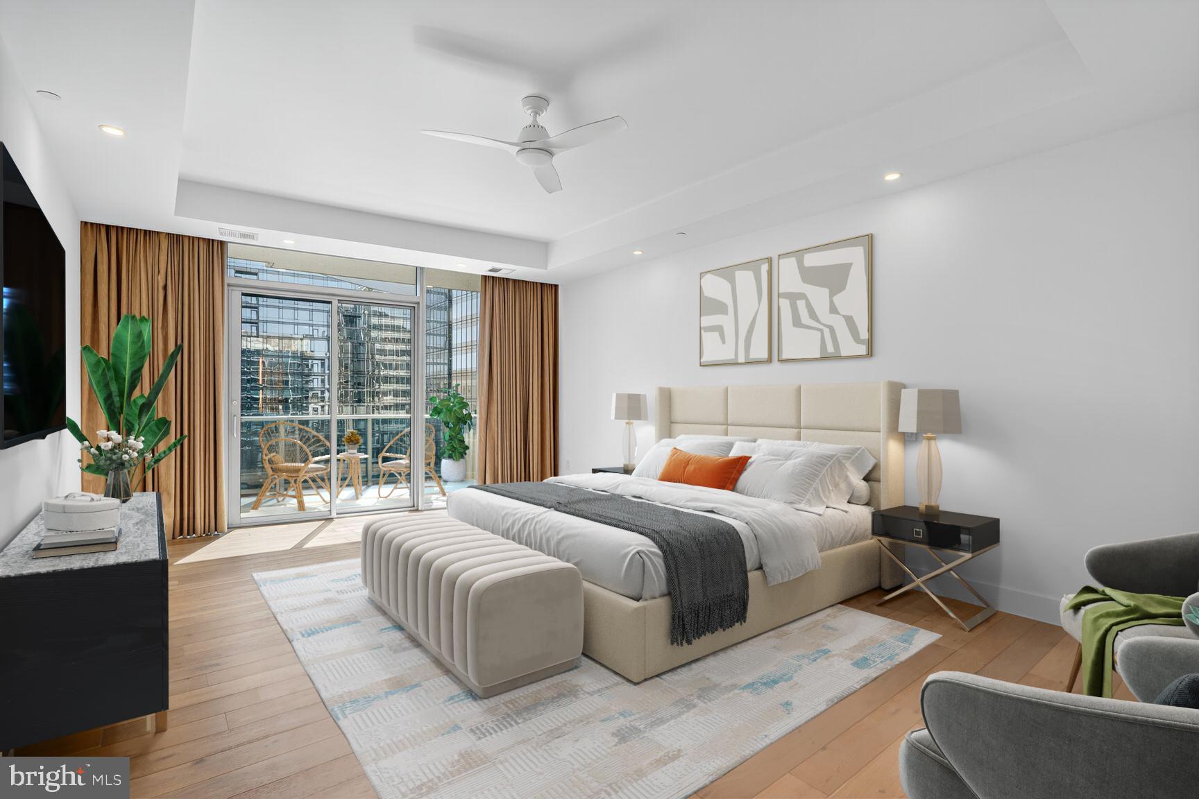 TURNBERRY TOWER - Residential