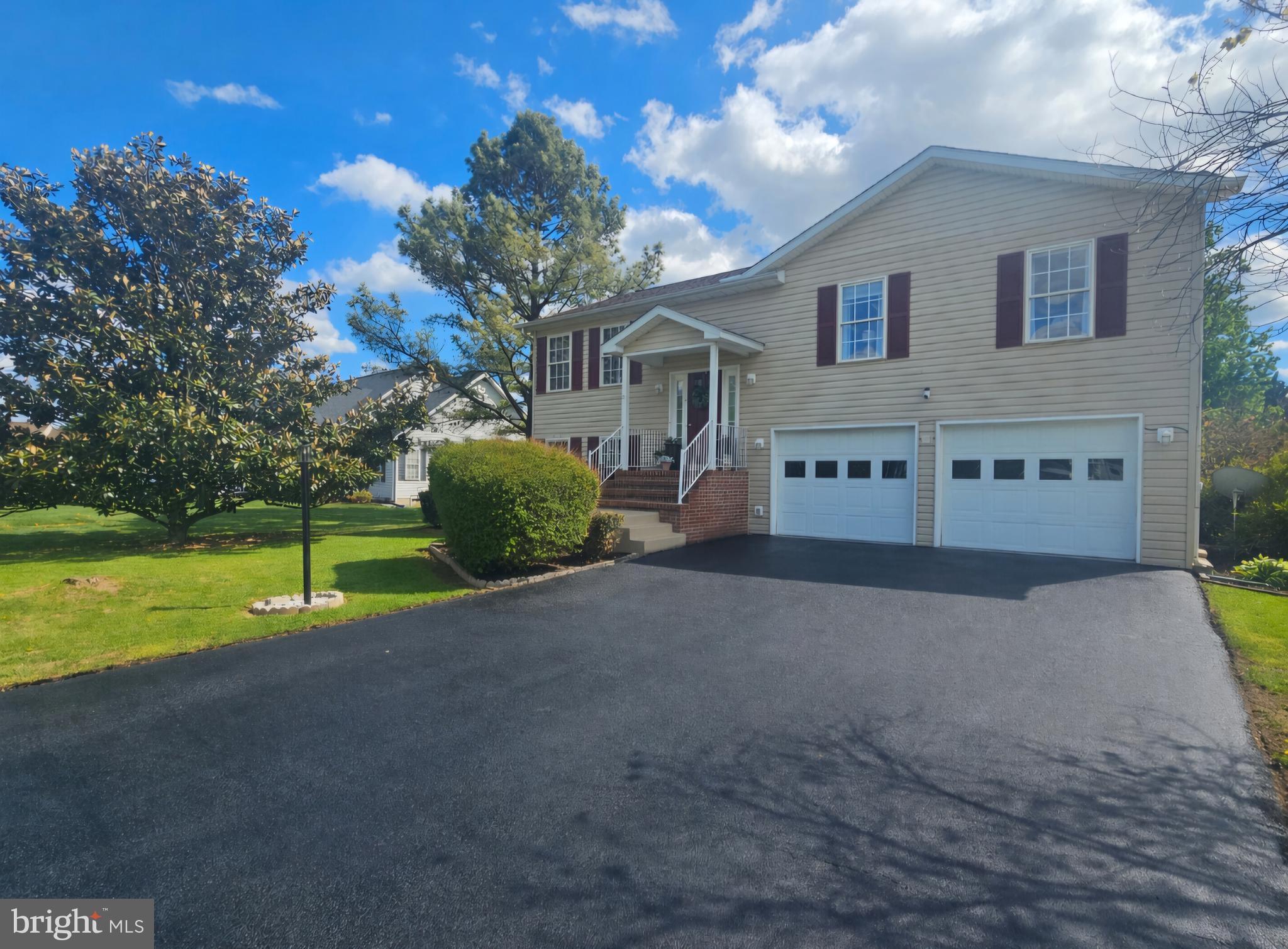 SPRING MILLS - Residential