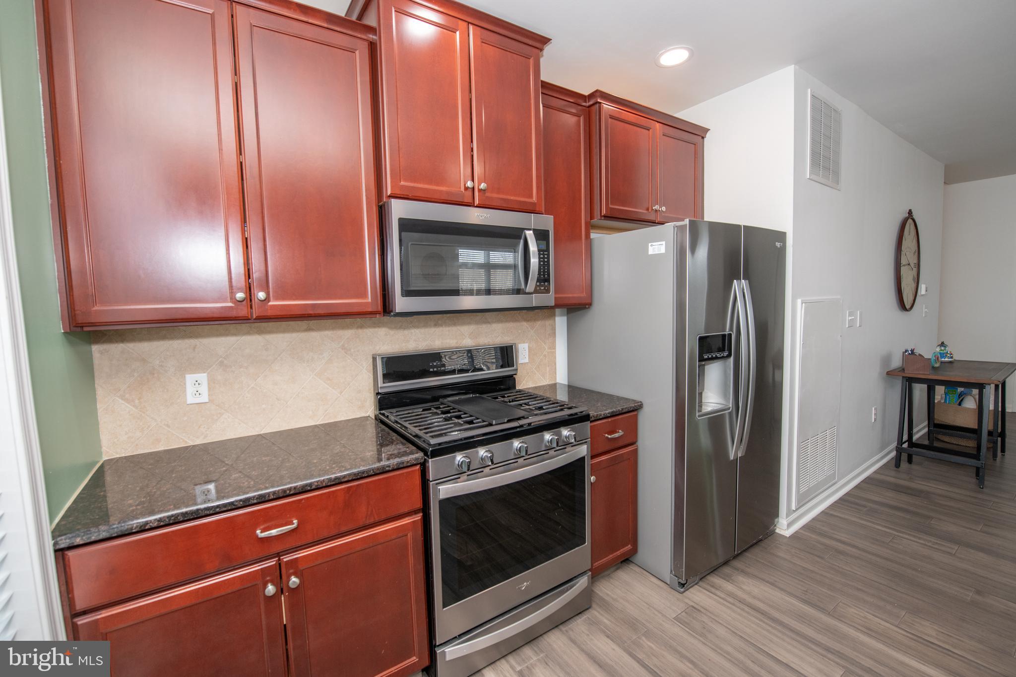 HUNTINGDON PLACE - Residential