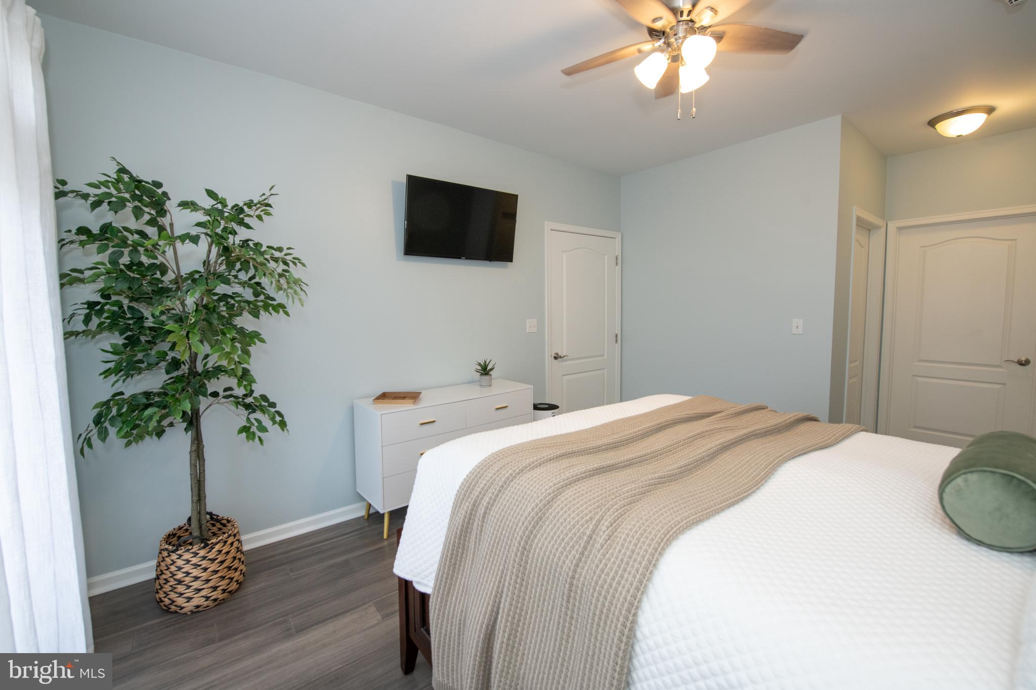 HUNTINGDON PLACE - Residential