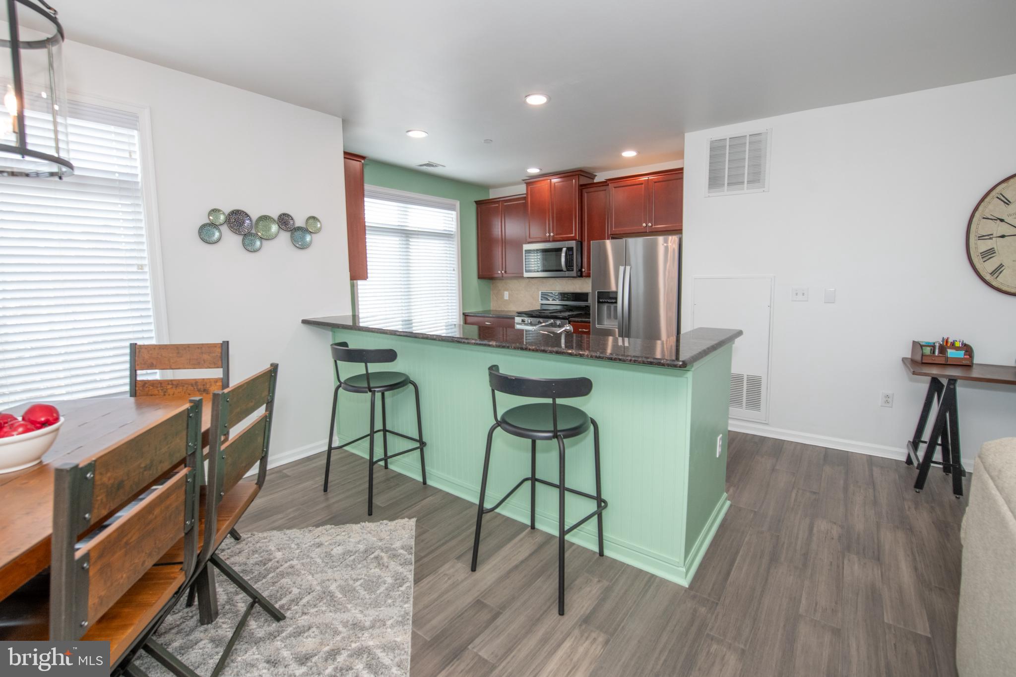 HUNTINGDON PLACE - Residential