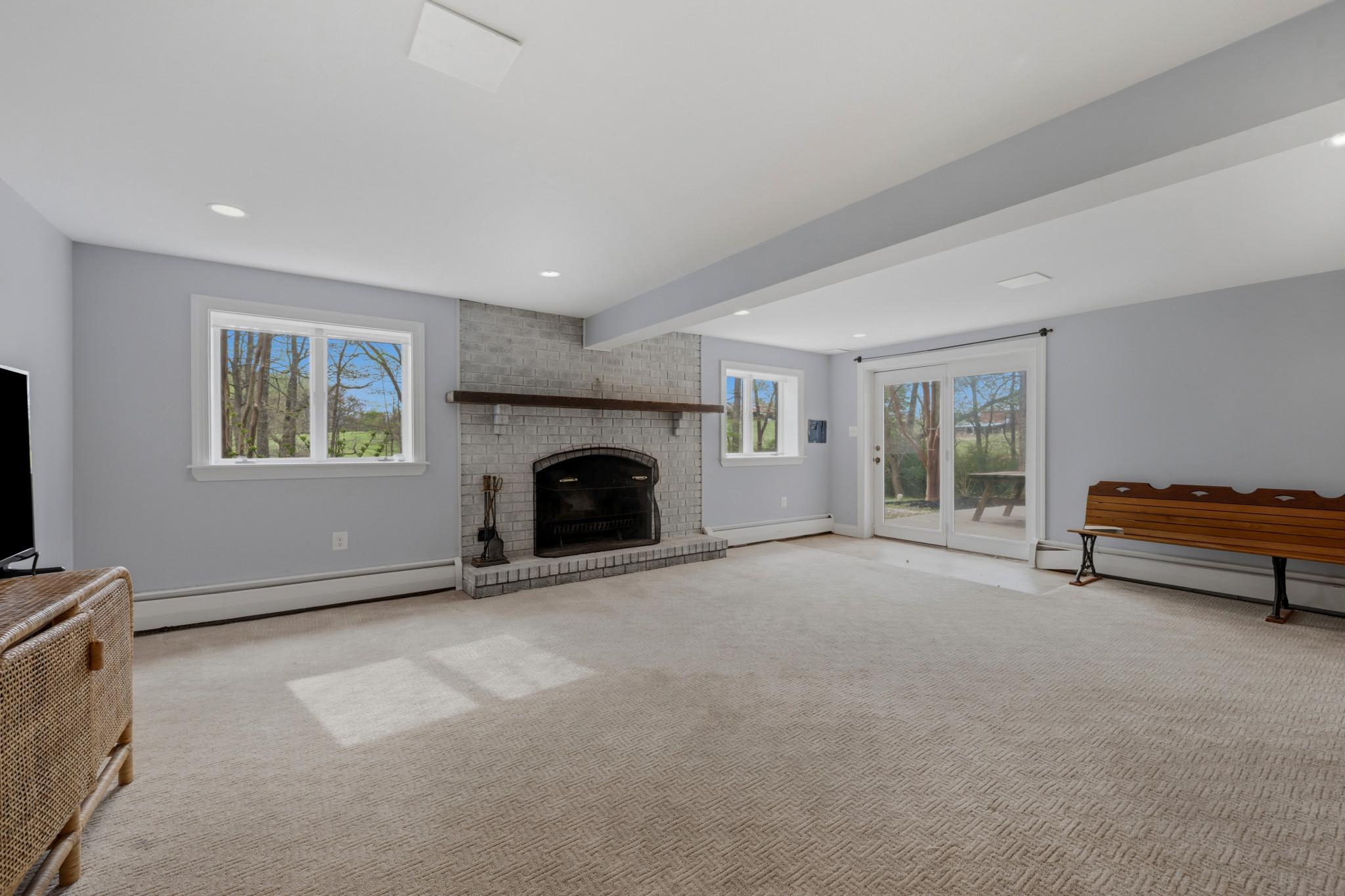 GLYNDON - Residential