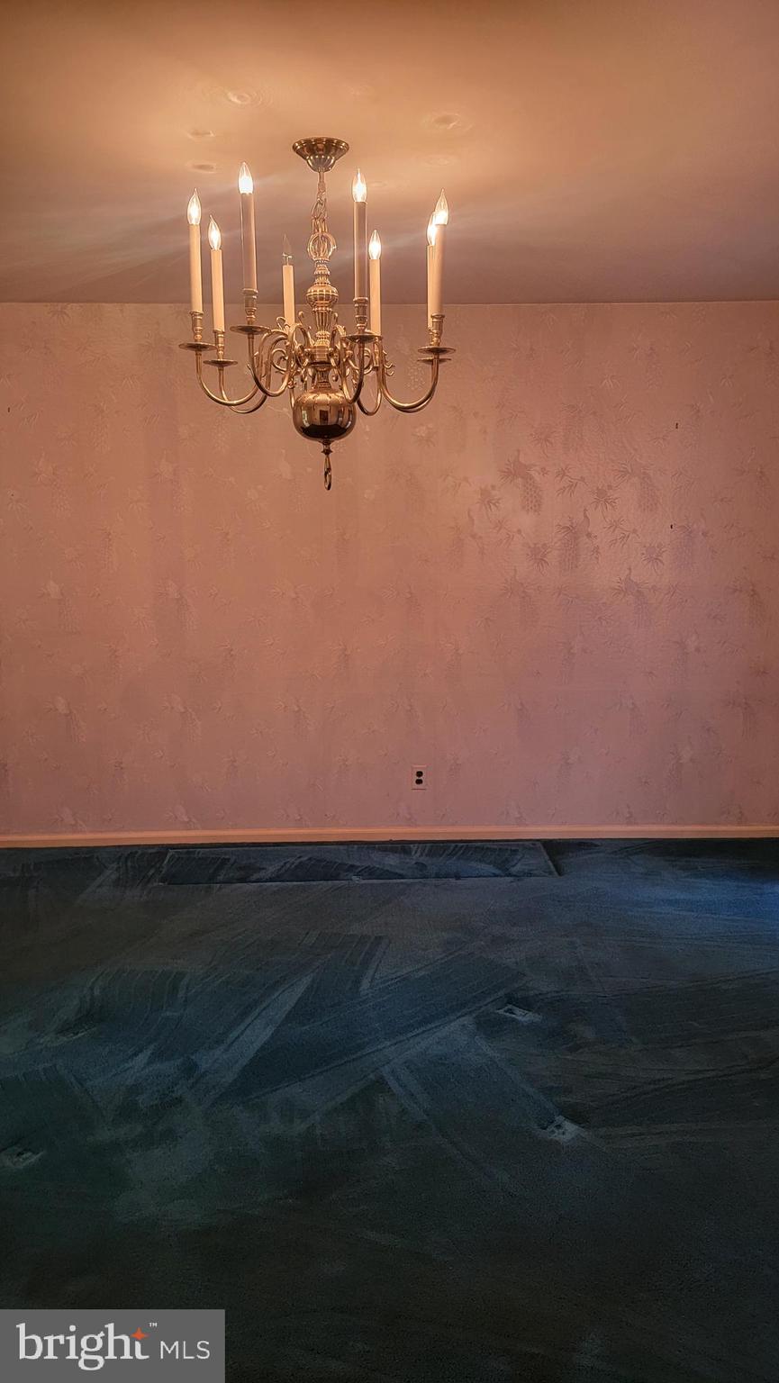 EAGLE OAK - Residential