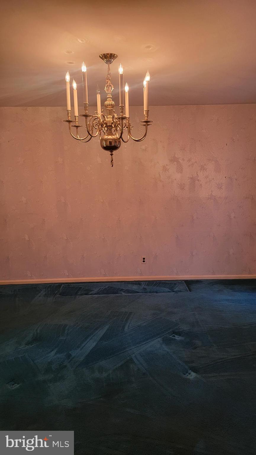 EAGLE OAK - Residential