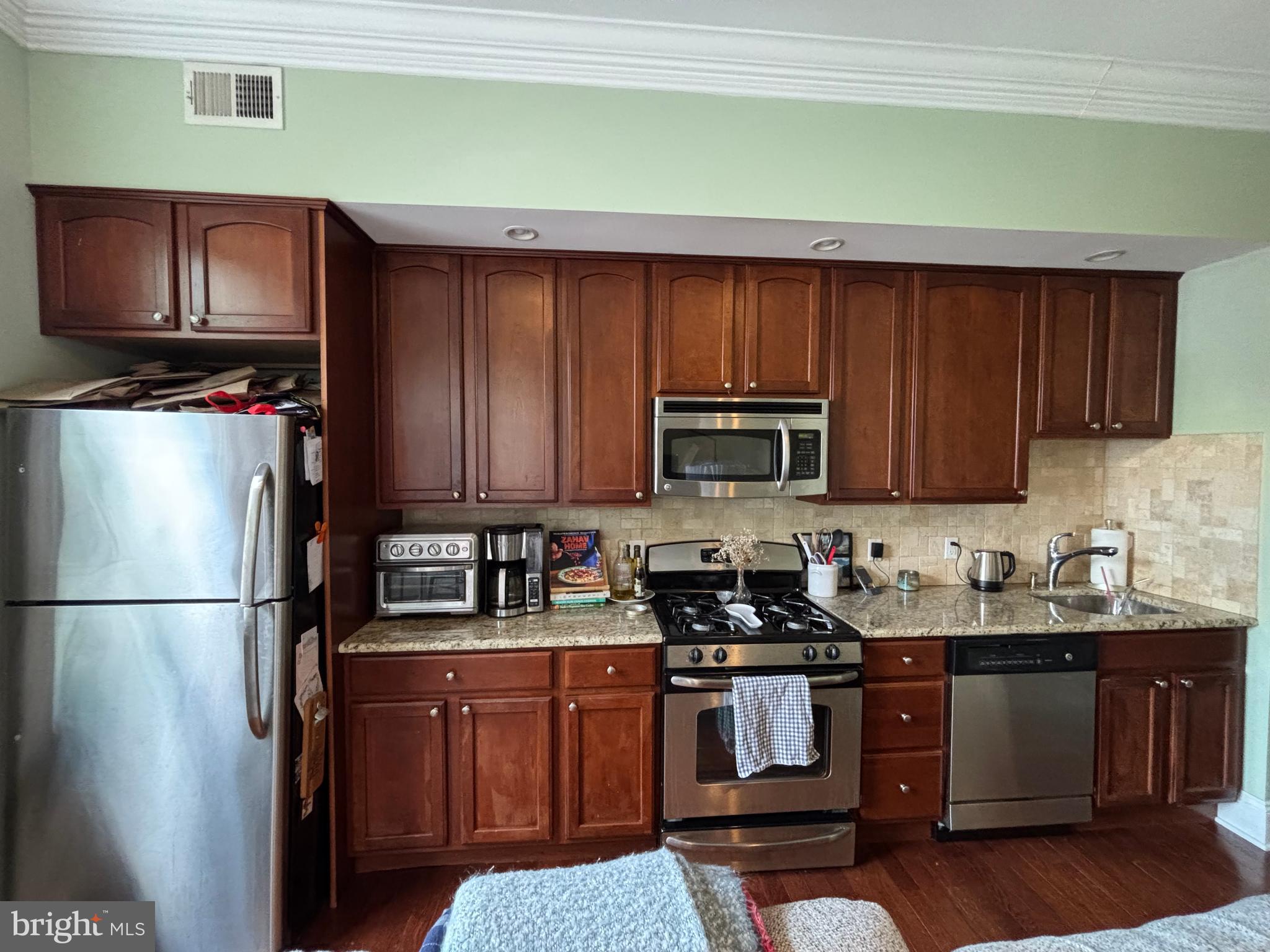 FITLER SQUARE - Residential Lease