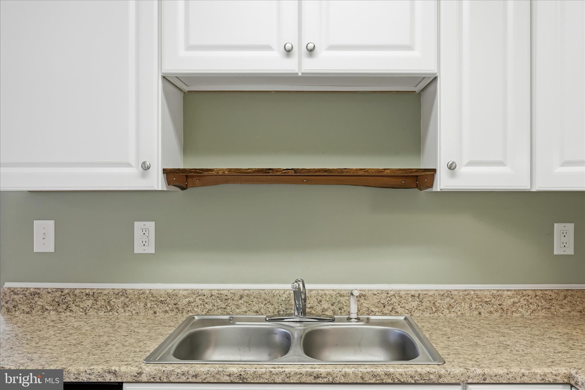 SLEEPY WOODS - Residential