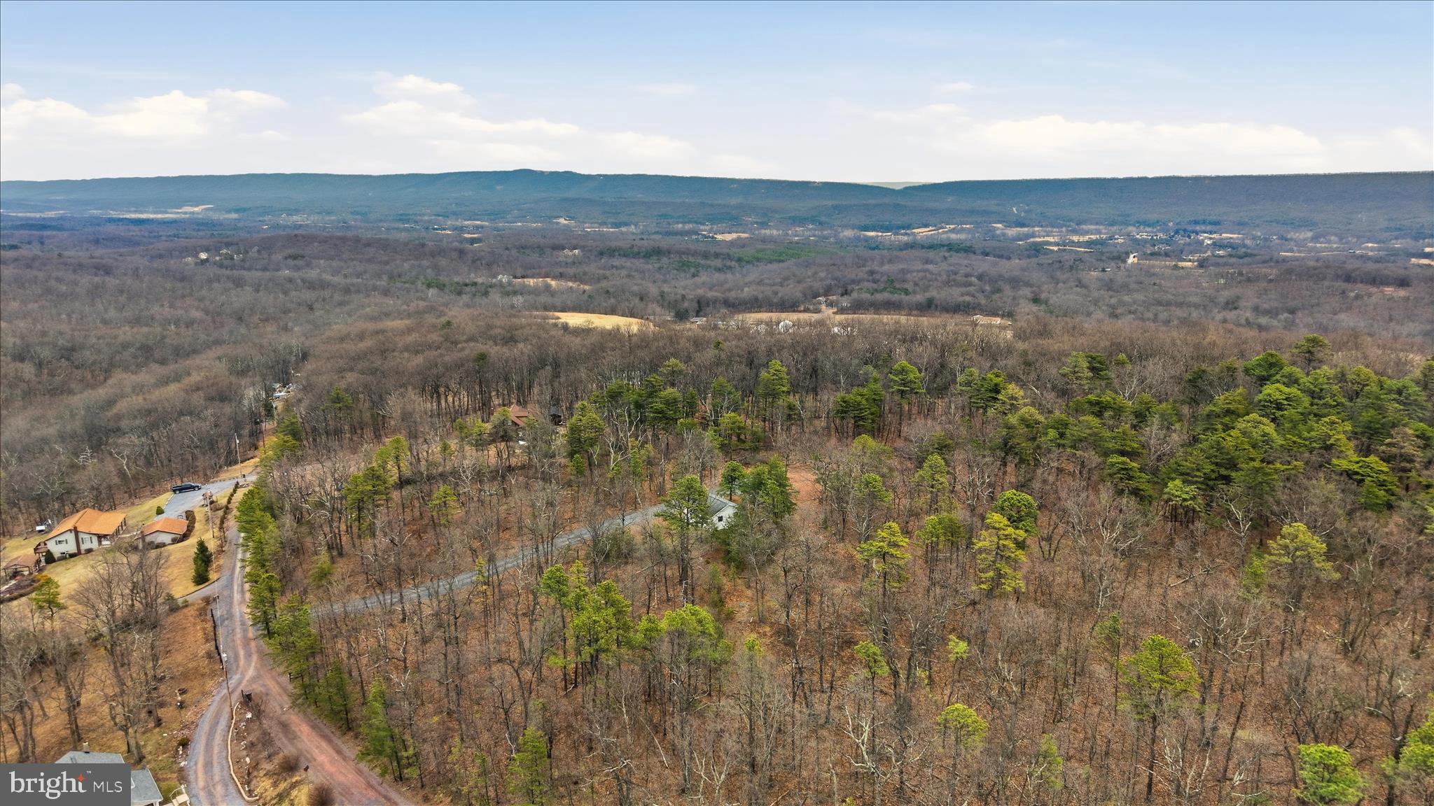SLEEPY WOODS - Residential