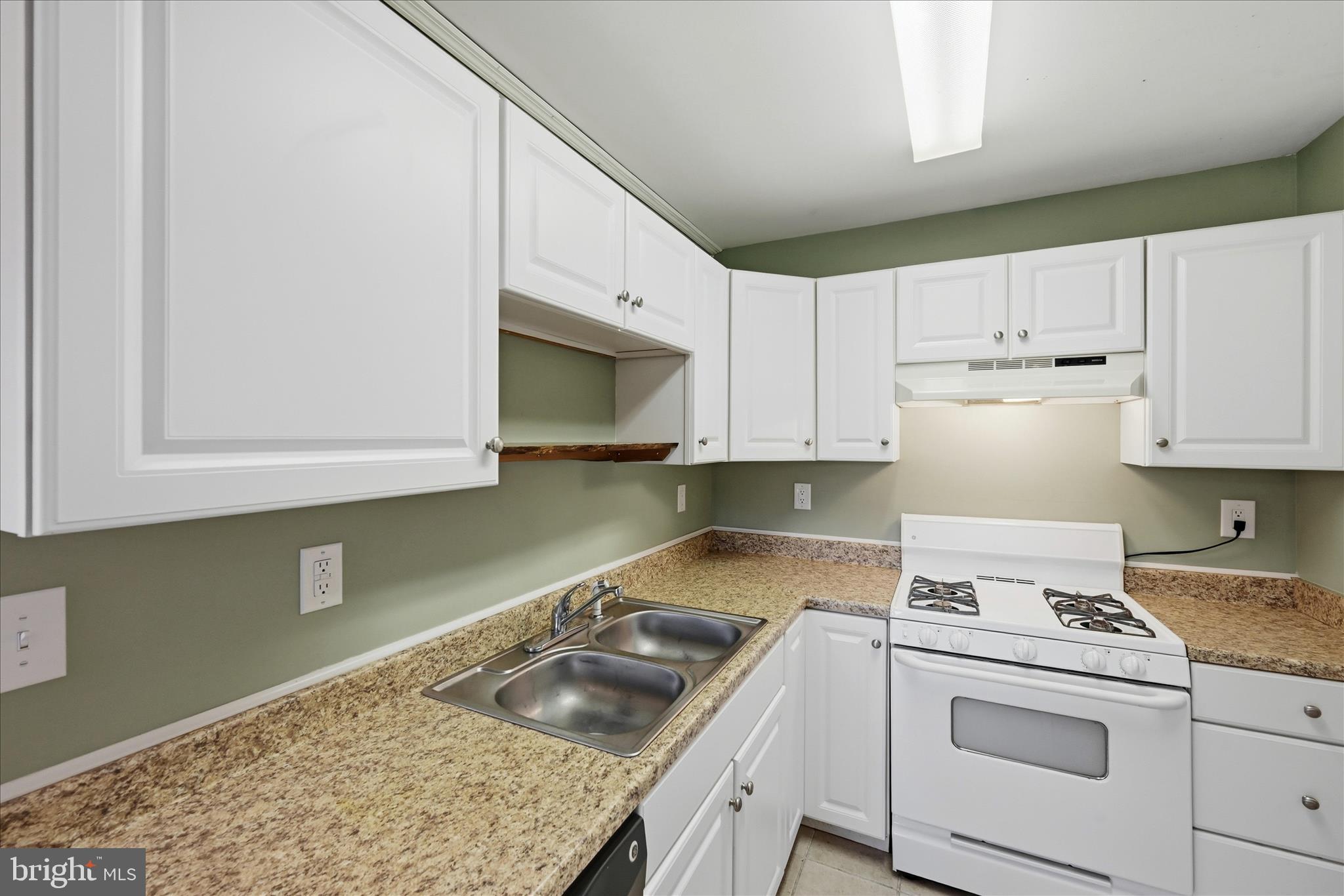 SLEEPY WOODS - Residential