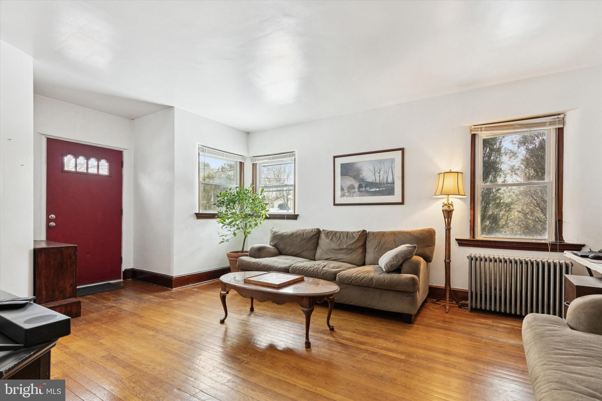 SHADY GROVE MANOR - Residential