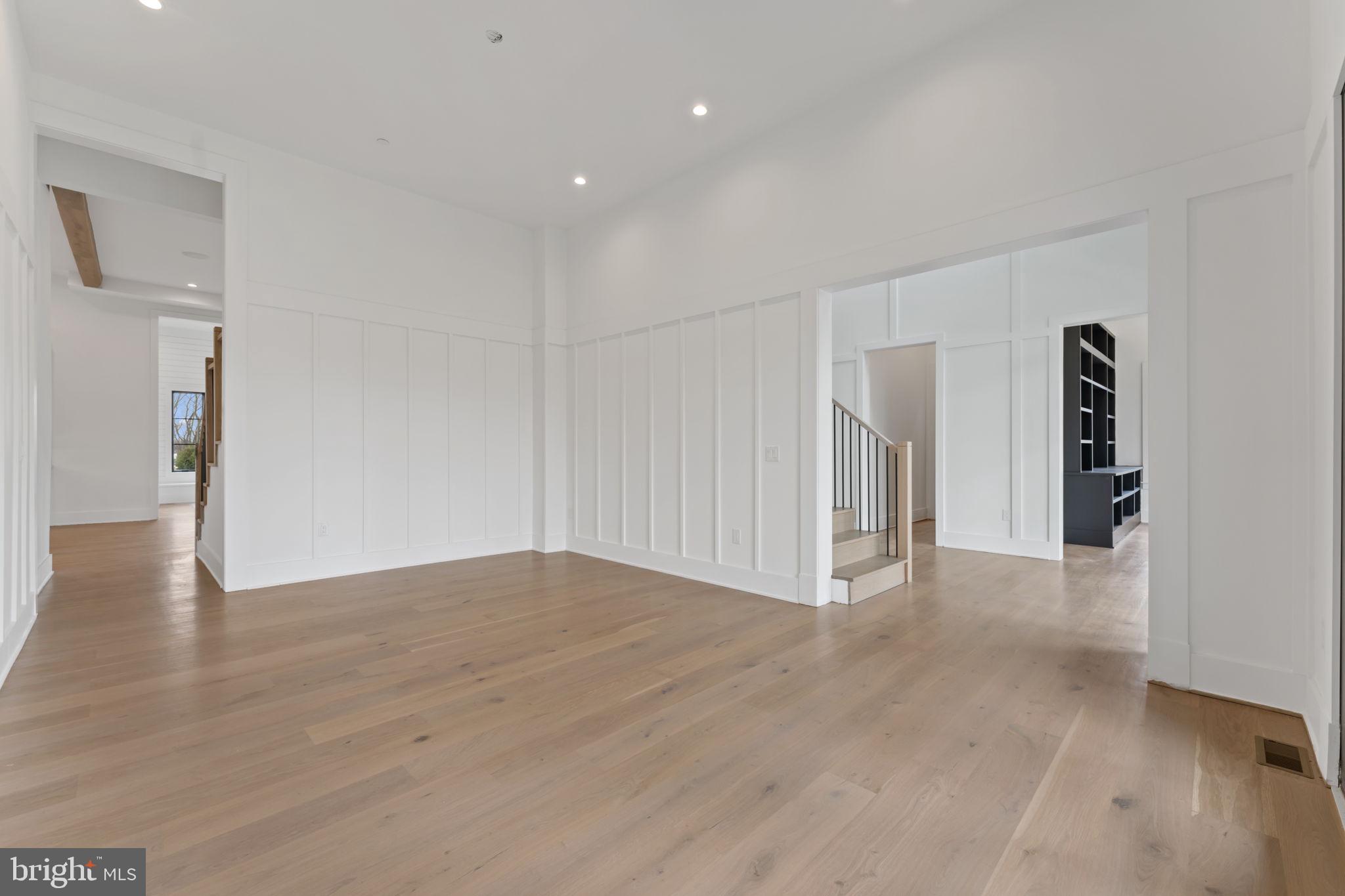 GLENSIDE - Residential