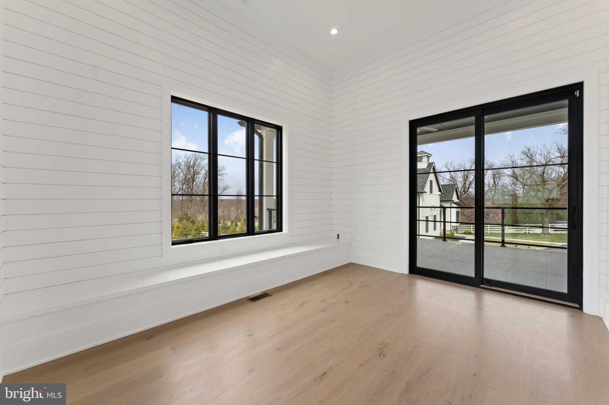 GLENSIDE - Residential